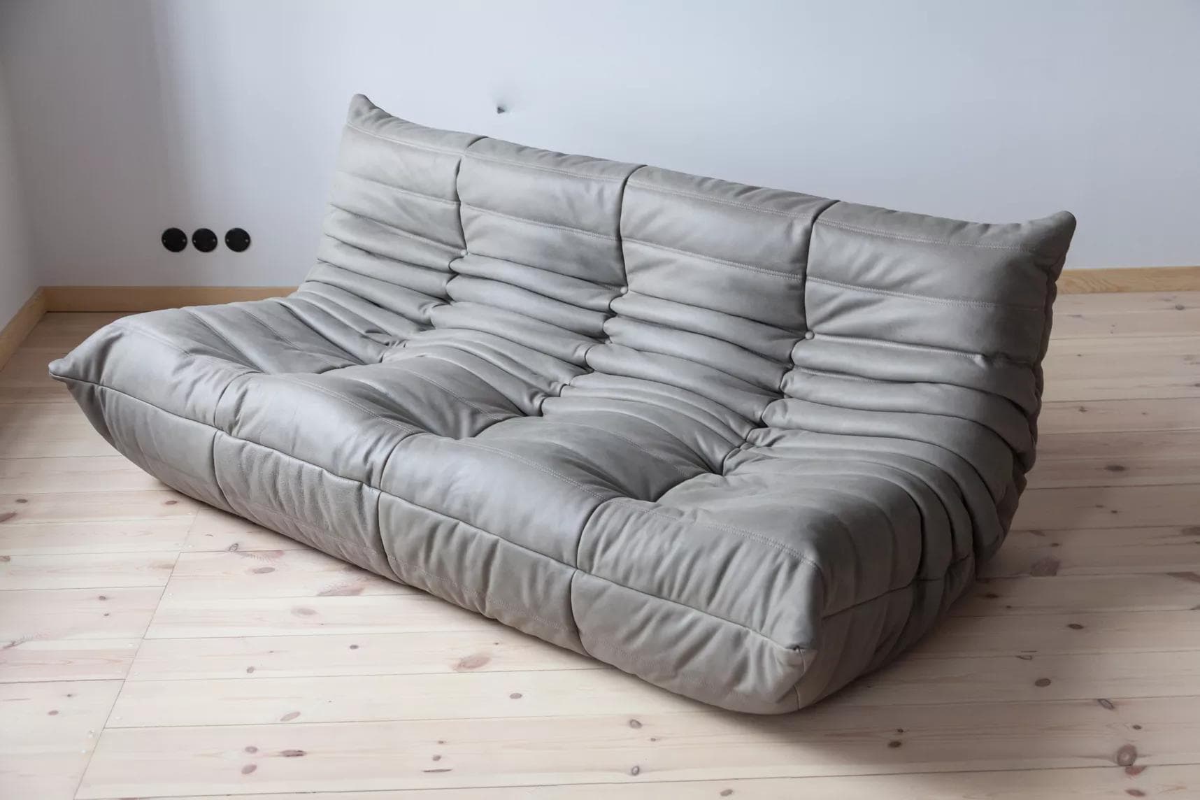 Sofa Togo trzyosobowa, skóra szara madras - 165951