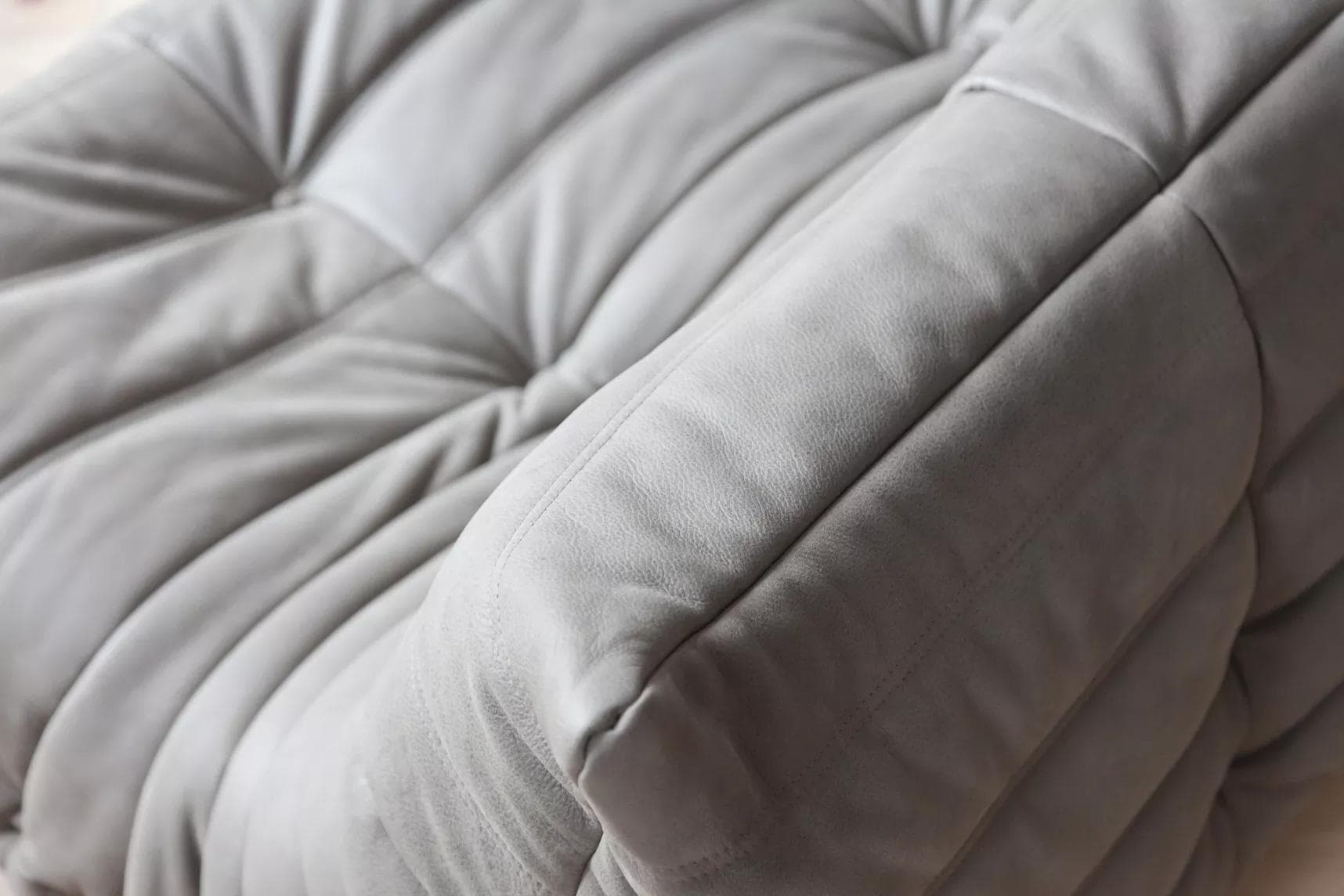 Sofa Togo trzyosobowa, skóra szara madras - 165952