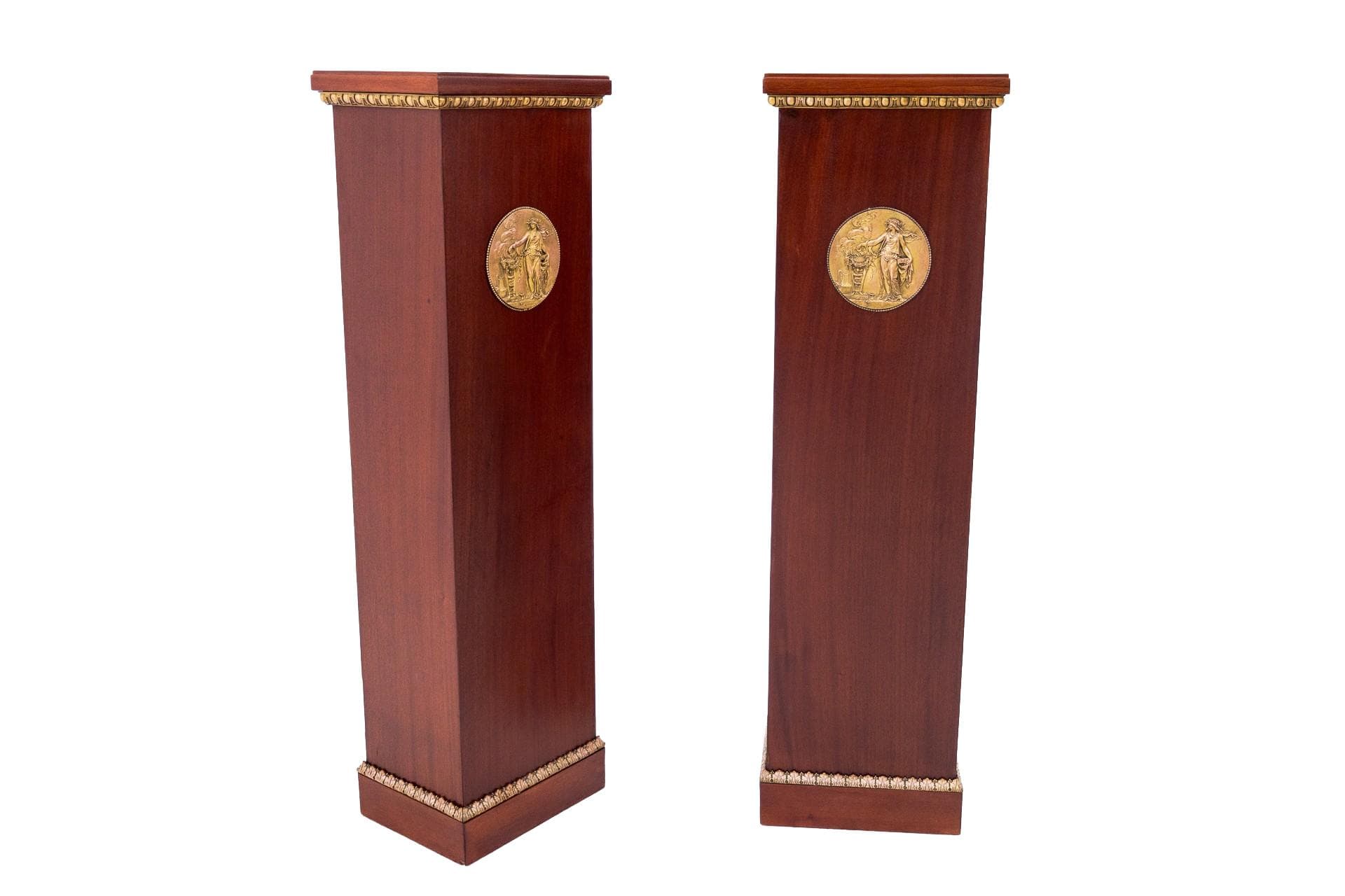 Mahoniowe kolumny empire, Francja, lata 80. XIX wieku