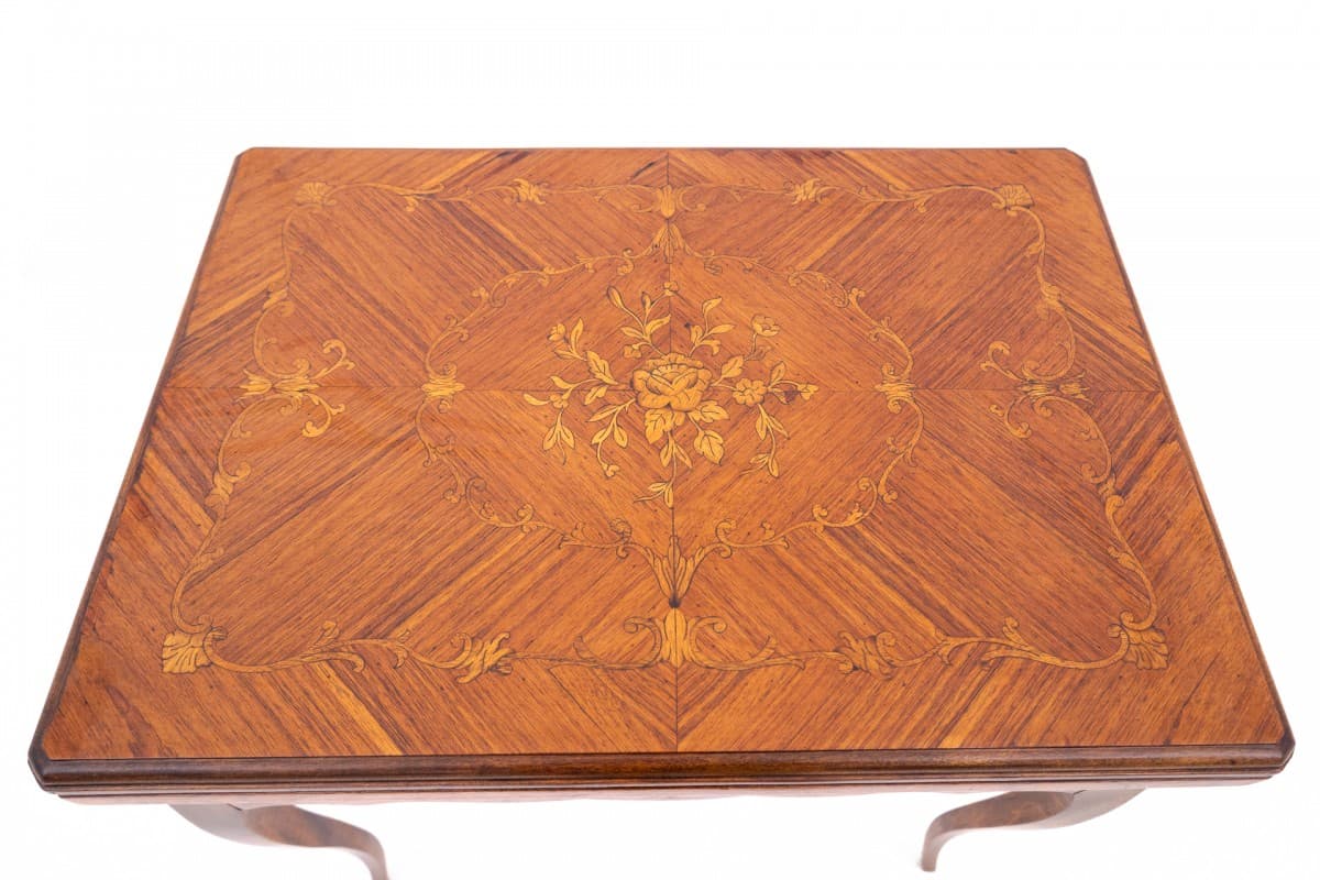 Orzechowy stolik karciak, Francja, lata 60. XIX wieku - 49952