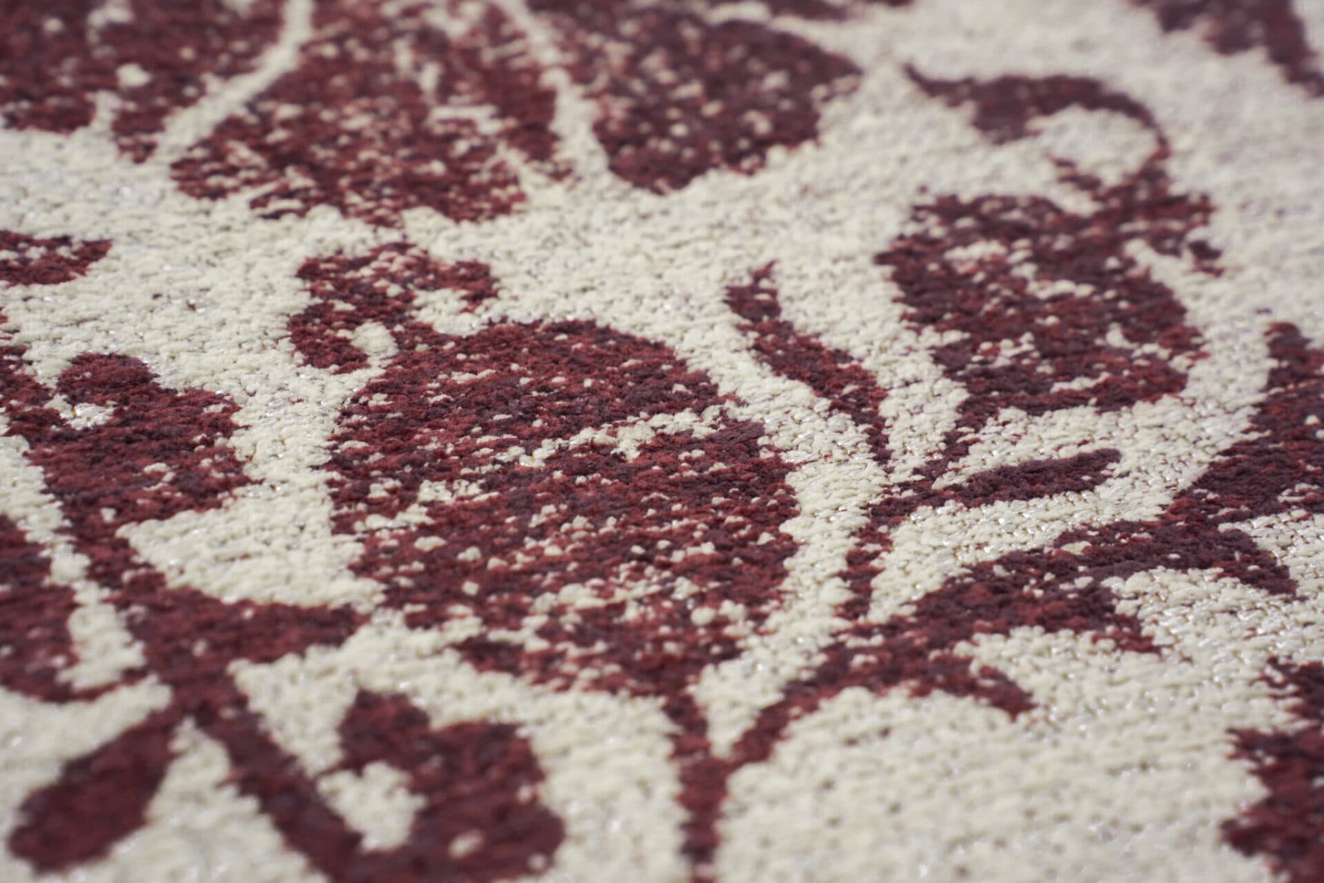 Rug, SUZANI ZEPHYR, beige, maroon, 280x390 cm, Louis De Poortere - 56815