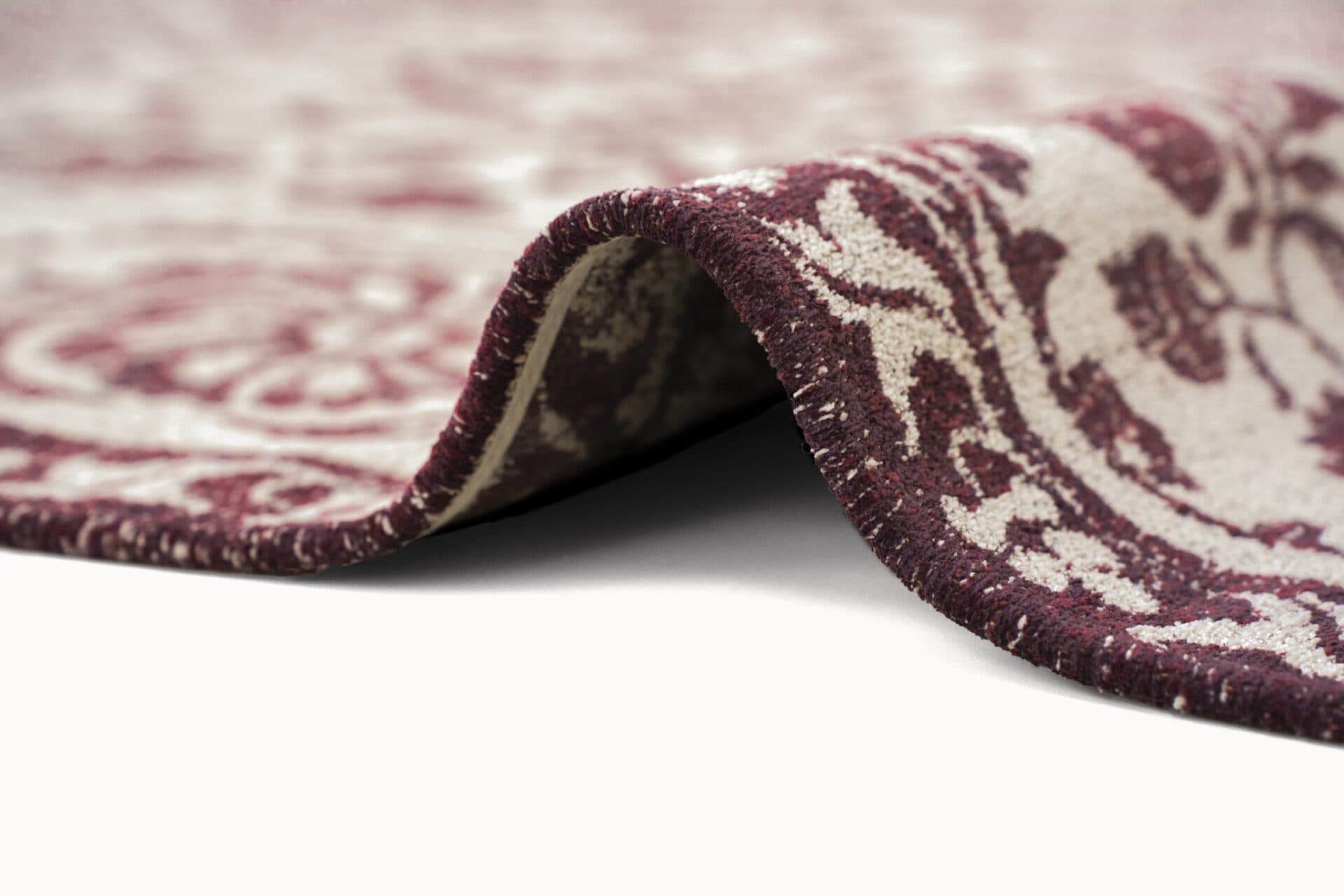 Rug, SUZANI ZEPHYR, beige, maroon, 280x390 cm, Louis De Poortere - 56811