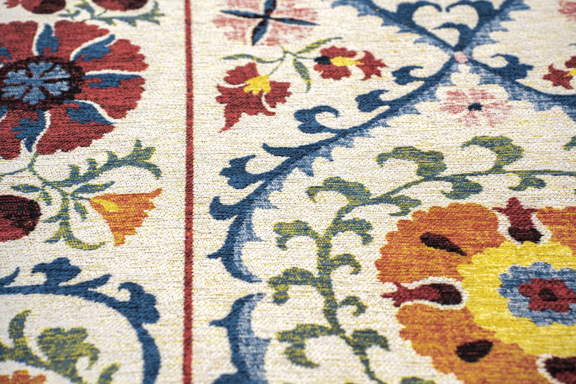 Dywan 140x200 cm SUZANI ORIGINE, wielokolorowy, Louis De Poortere - 56457