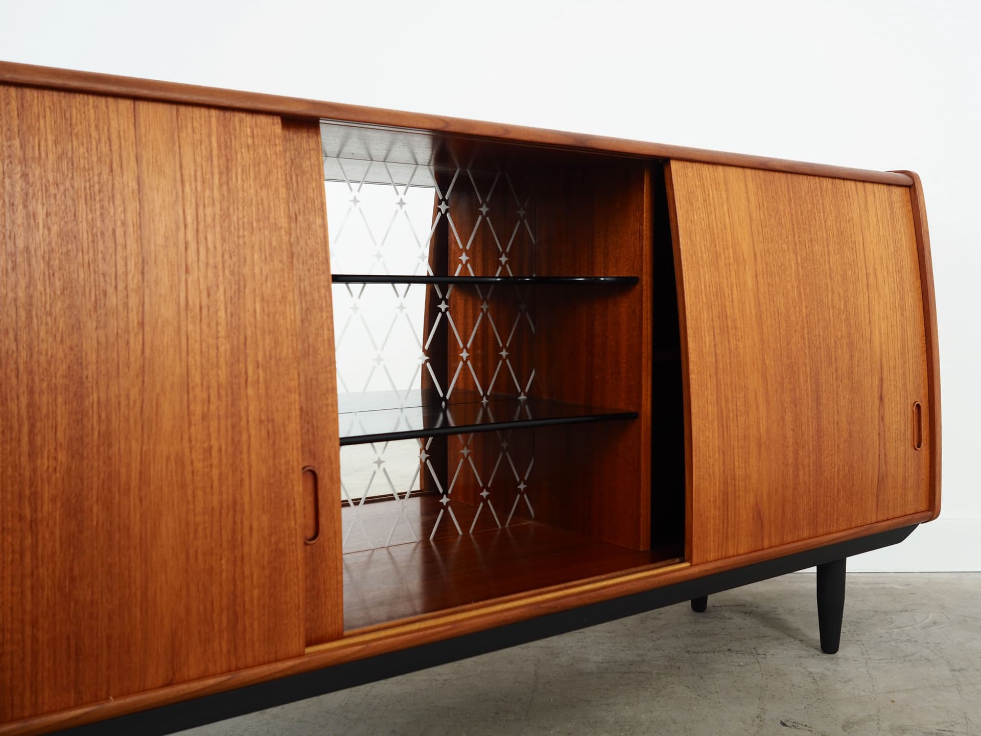 Sideboard, teak brązowy, Dania, lata 70. - 59085