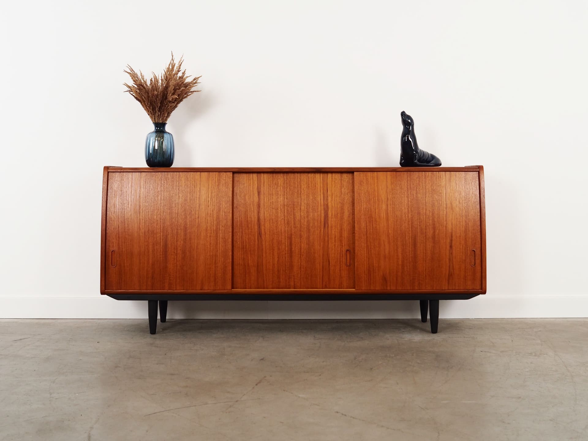 Sideboard, teak brązowy, Dania, lata 70. - 59075