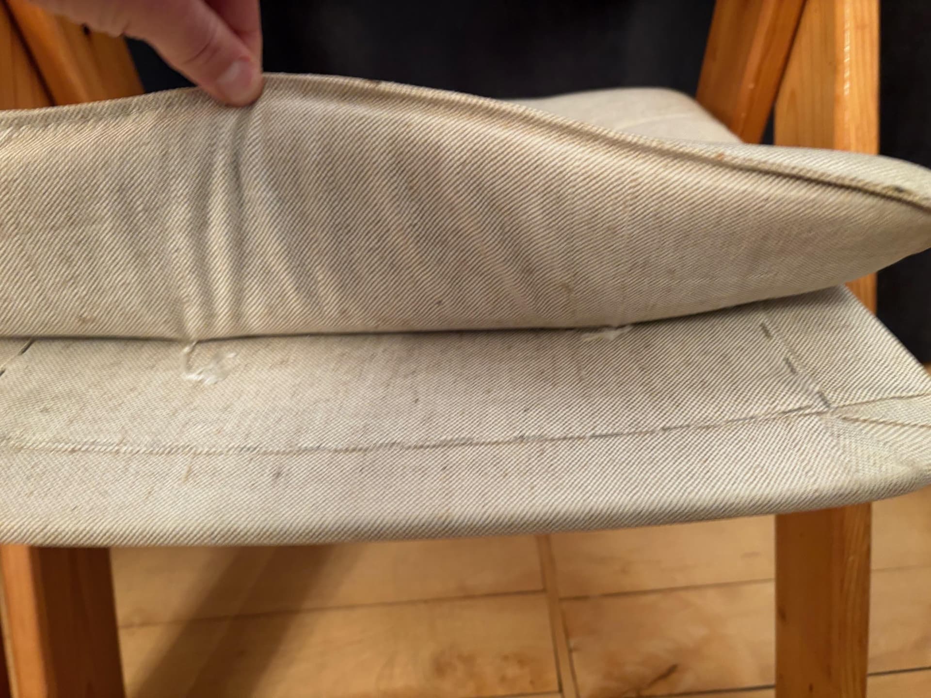 Komplet trzech krzeseł Kon-Tiki, sosna miodowa, płótno beżowe, proj. G. Lundgren, Ikea, Szwecja, lata 70. - 79651