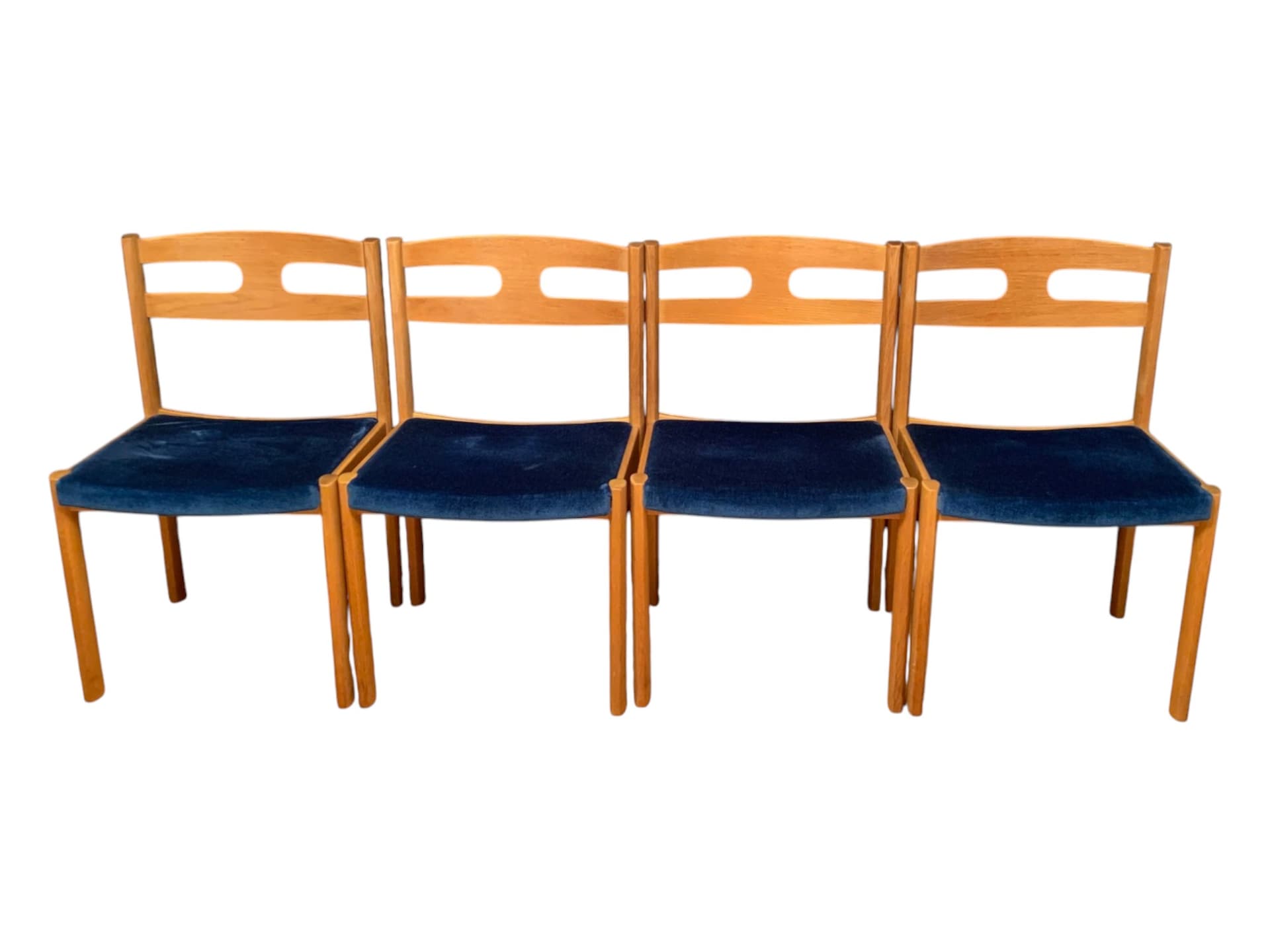 Zestaw czterech krzeseł Asko Export, dąb złoty, velvet granatowy, Finlandia, lata 60.