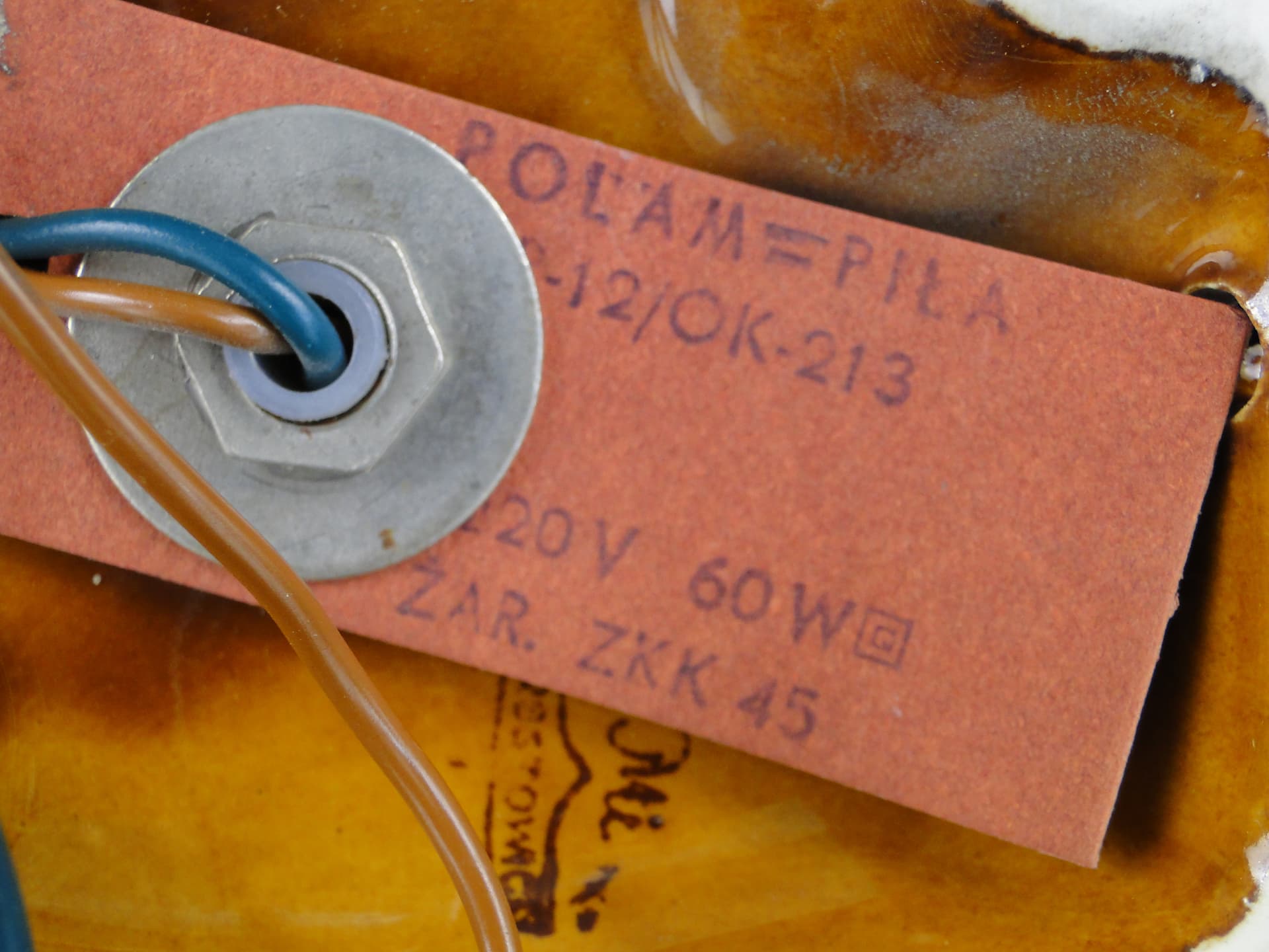 Kinkiet, ceramika brązowy, proj. A. Sadulski, Polska, lata 70. - 59770