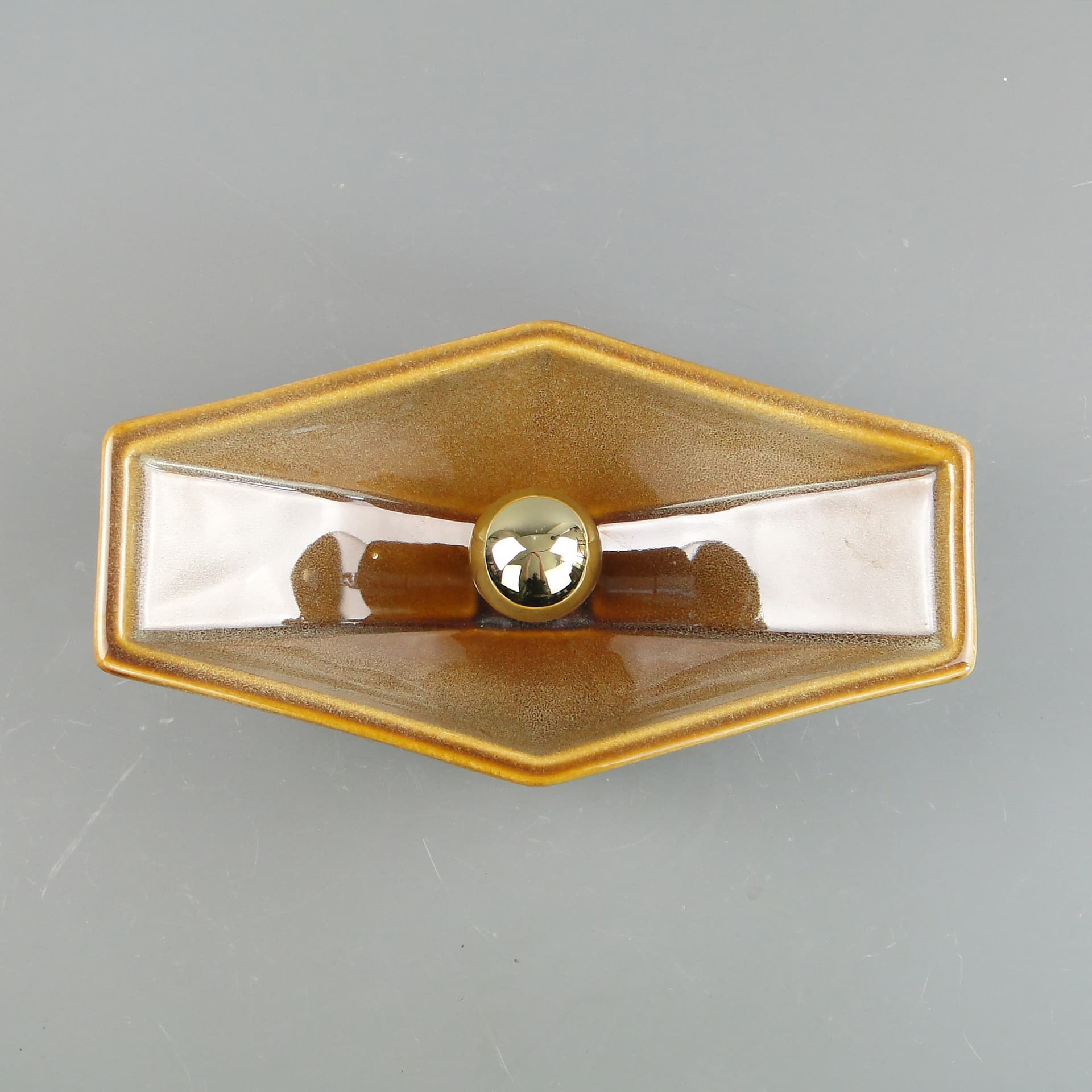 Kinkiet, ceramika brązowy, proj. A. Sadulski, Polska, lata 70. - 59766