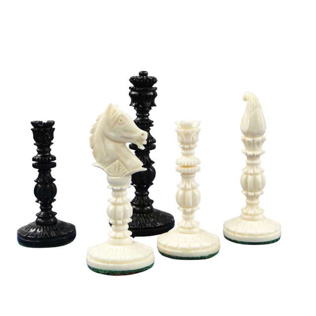 Baroque chess set, ivory white and black bone, Poland, 1950s. - DIMENSION