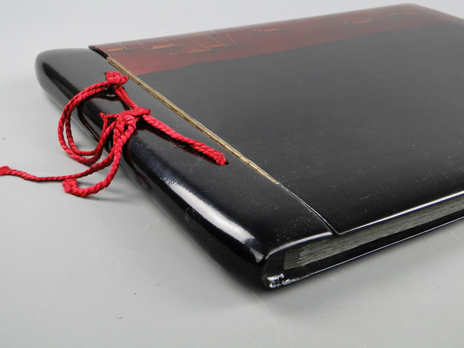 Album na zdjęcia orientalny, lakier czarny, drewno, Wietnam, lata 50. - 60091