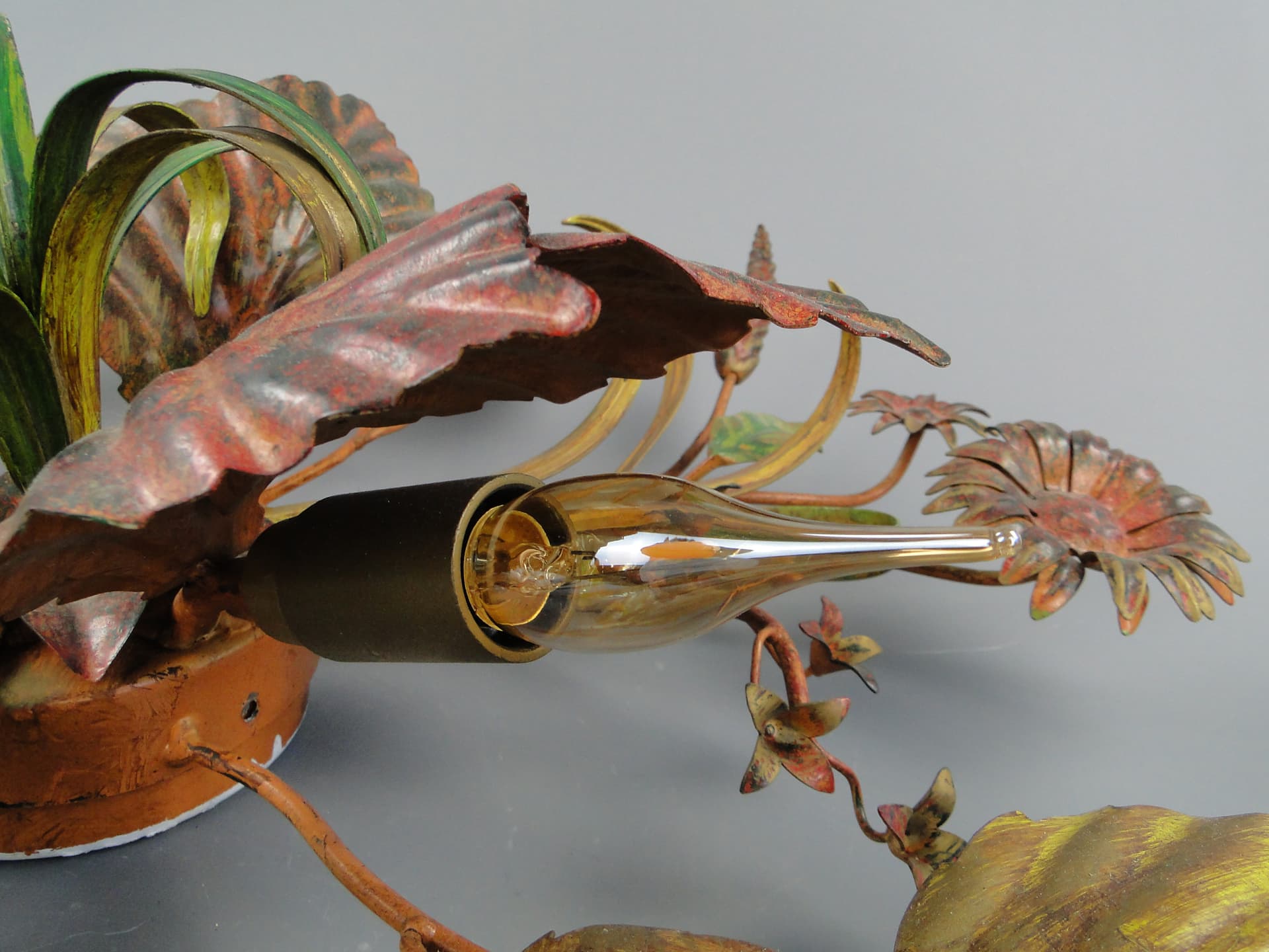 Ceiling Light Hollywood Regency, golden, metal, Italy, 1970s. - 60187