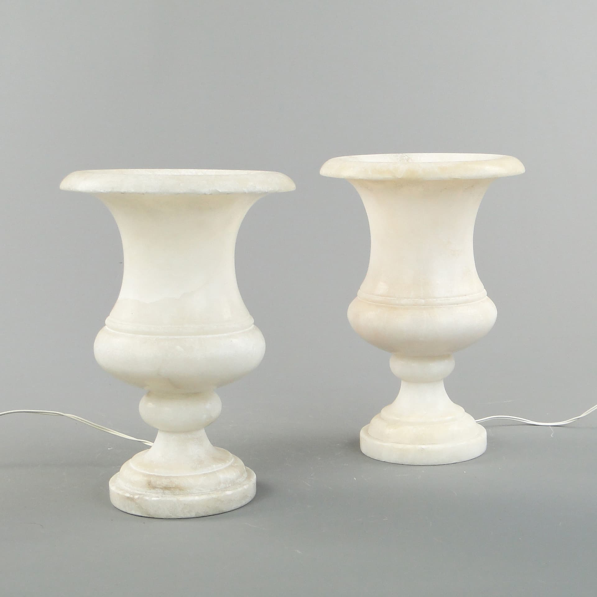 Para lamp stołowych, alabaster kość słoniowa, Francja, lata 20. - 60229