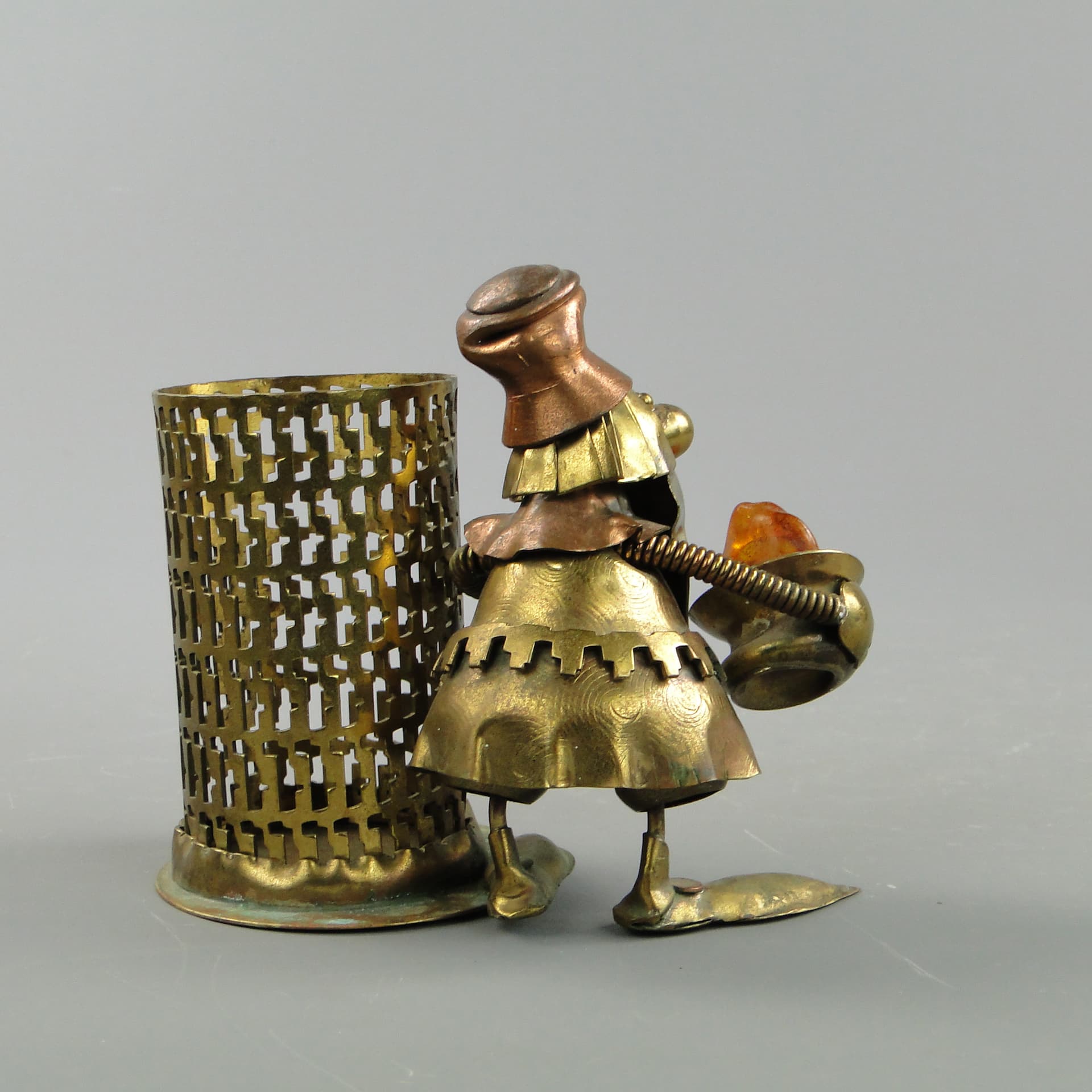 Postument na ołówki, copper, mosiądz, proj. A. J. Nowakowski, Polska, lata 60. - 60312