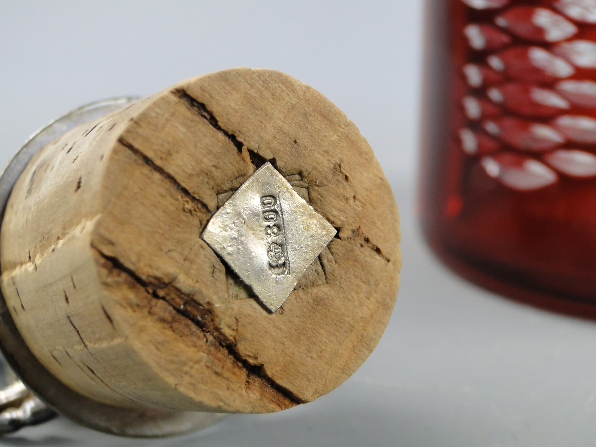 Karafka stołowa, rubinowa, szkło, srebro, Niemcy, XIX wiek - 60326