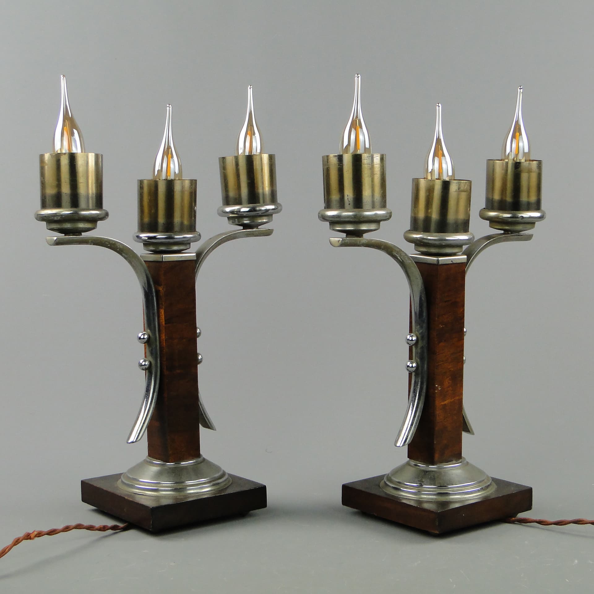 Para lamp stołowych Art déco, orzech brązowy ciemny, mosiądz niklowany, Belgia, lata 30. - 60371