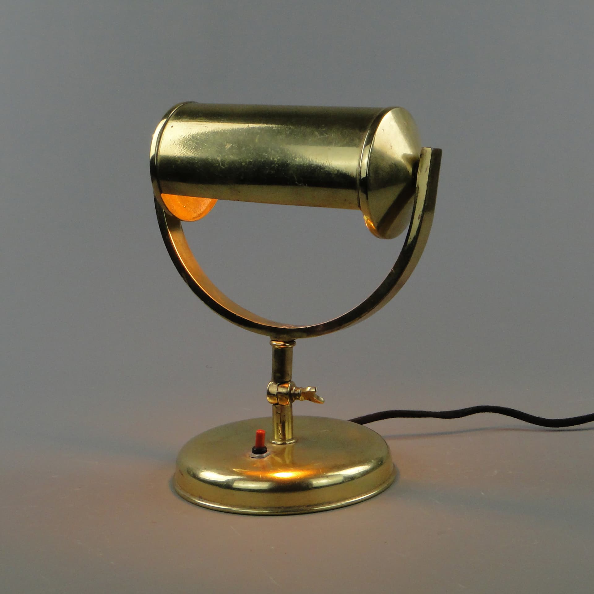 Lampa stołowa Art déco, mosiądz złoty, Polska, lata 30. - 60400