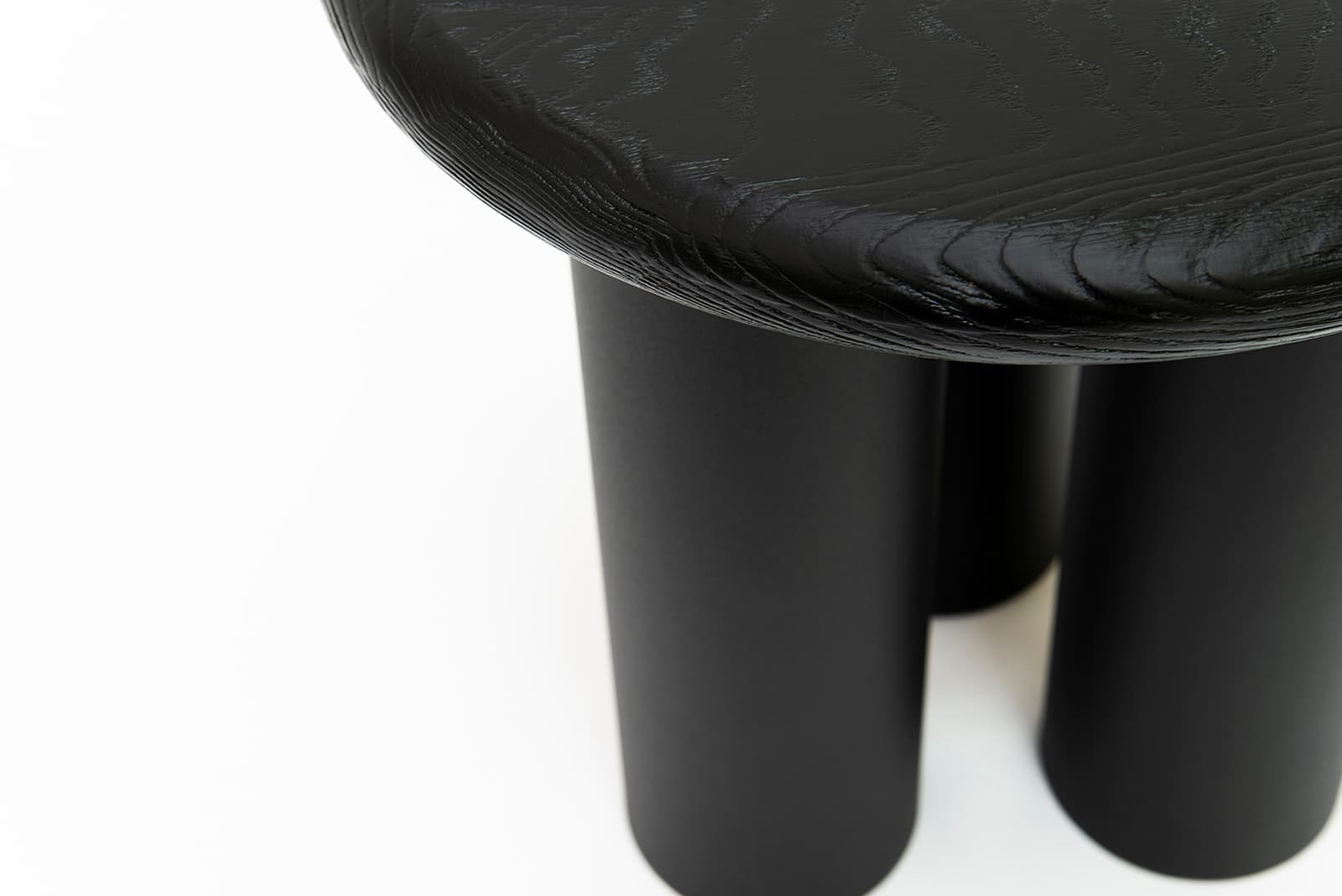 Stolik pomocniczy Ø40x41 cm dąb czarny Object062, NG Design - 61715
