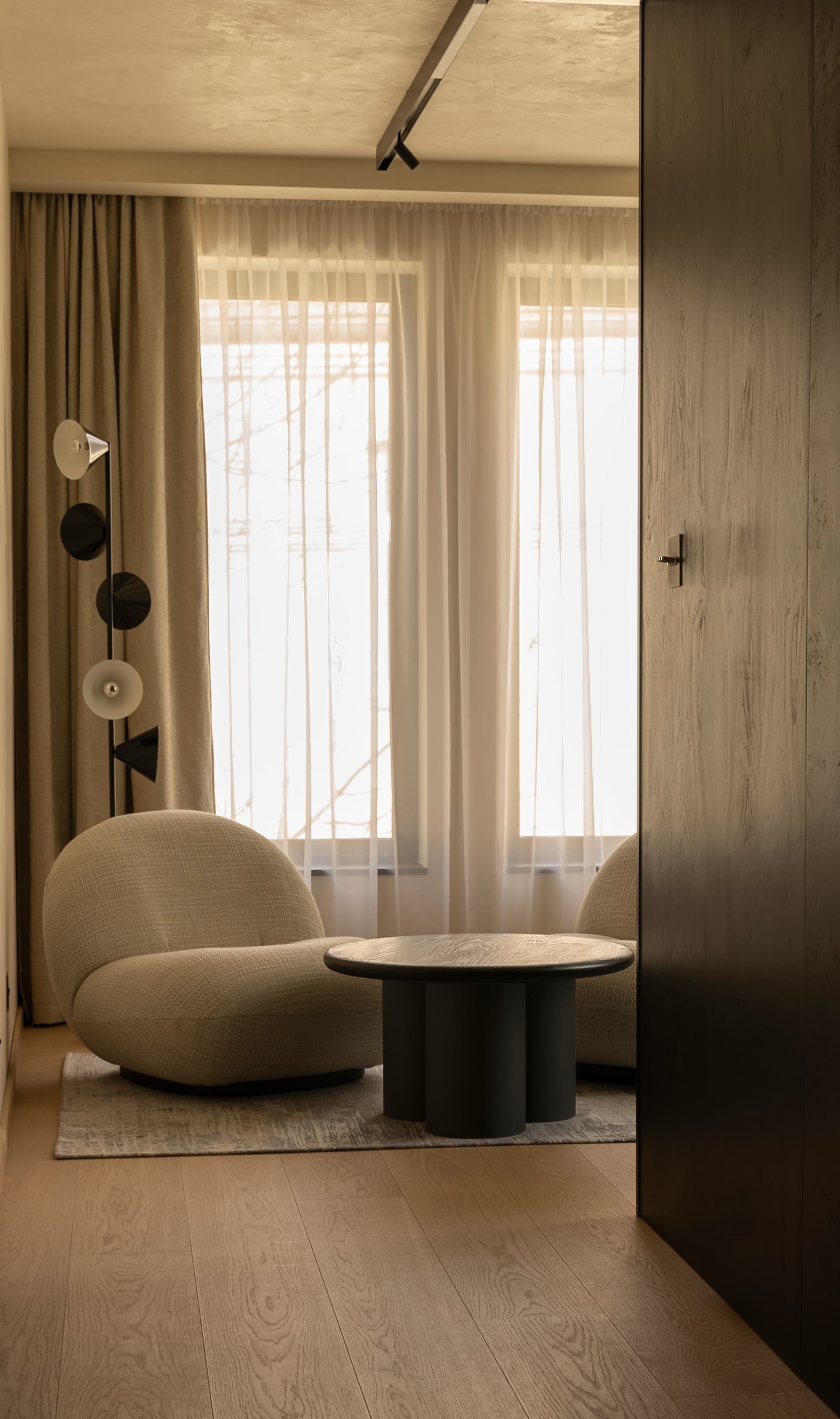 Stolik kawowy okrągły Ø70 cm bordo Object059, NG Design - 62510