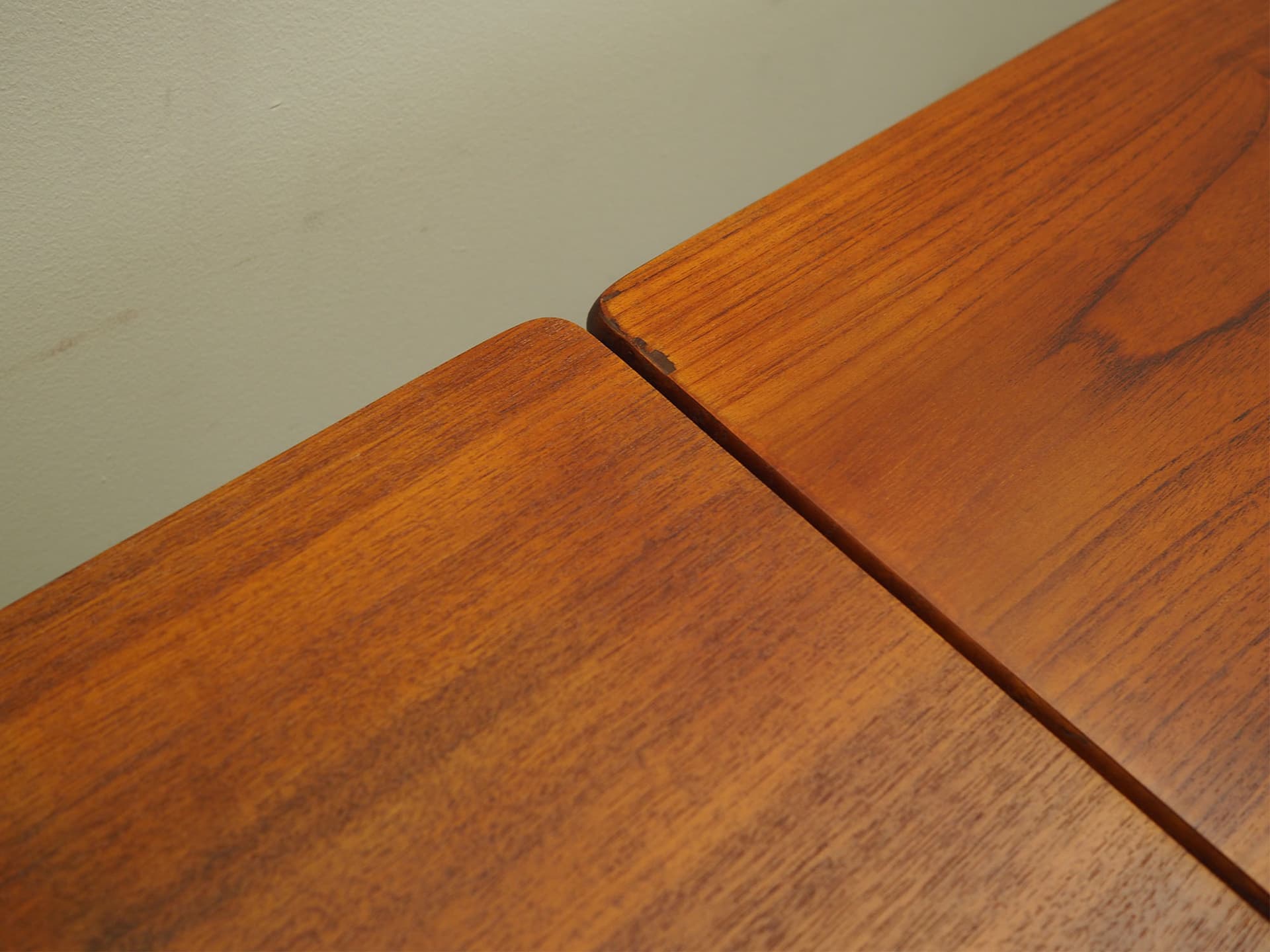 Dining table, light brown teak, by B. Mogensen, Denmark, 1960s. - 62563
