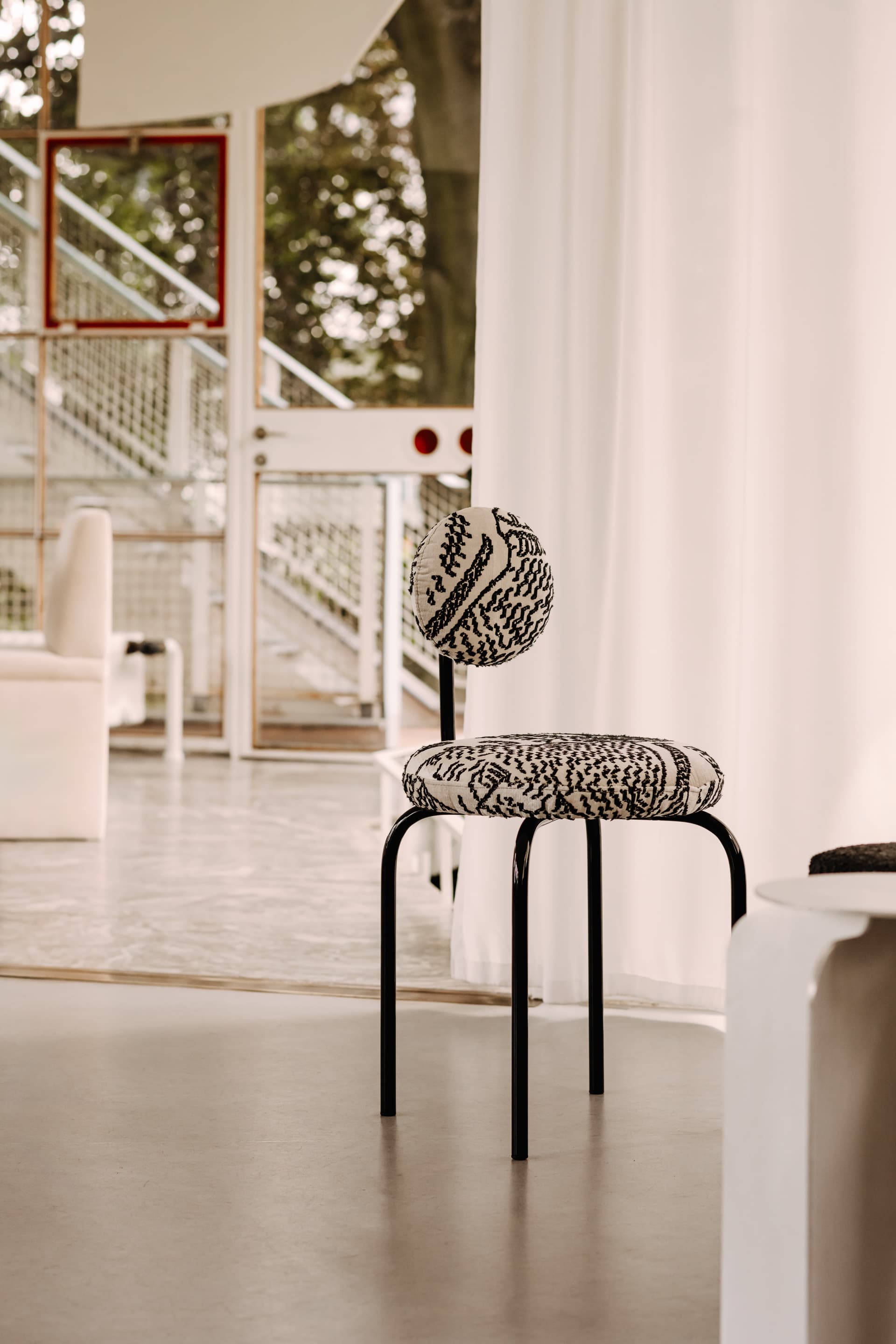 Krzesło tapicerowane Object077, NG Design - 62913