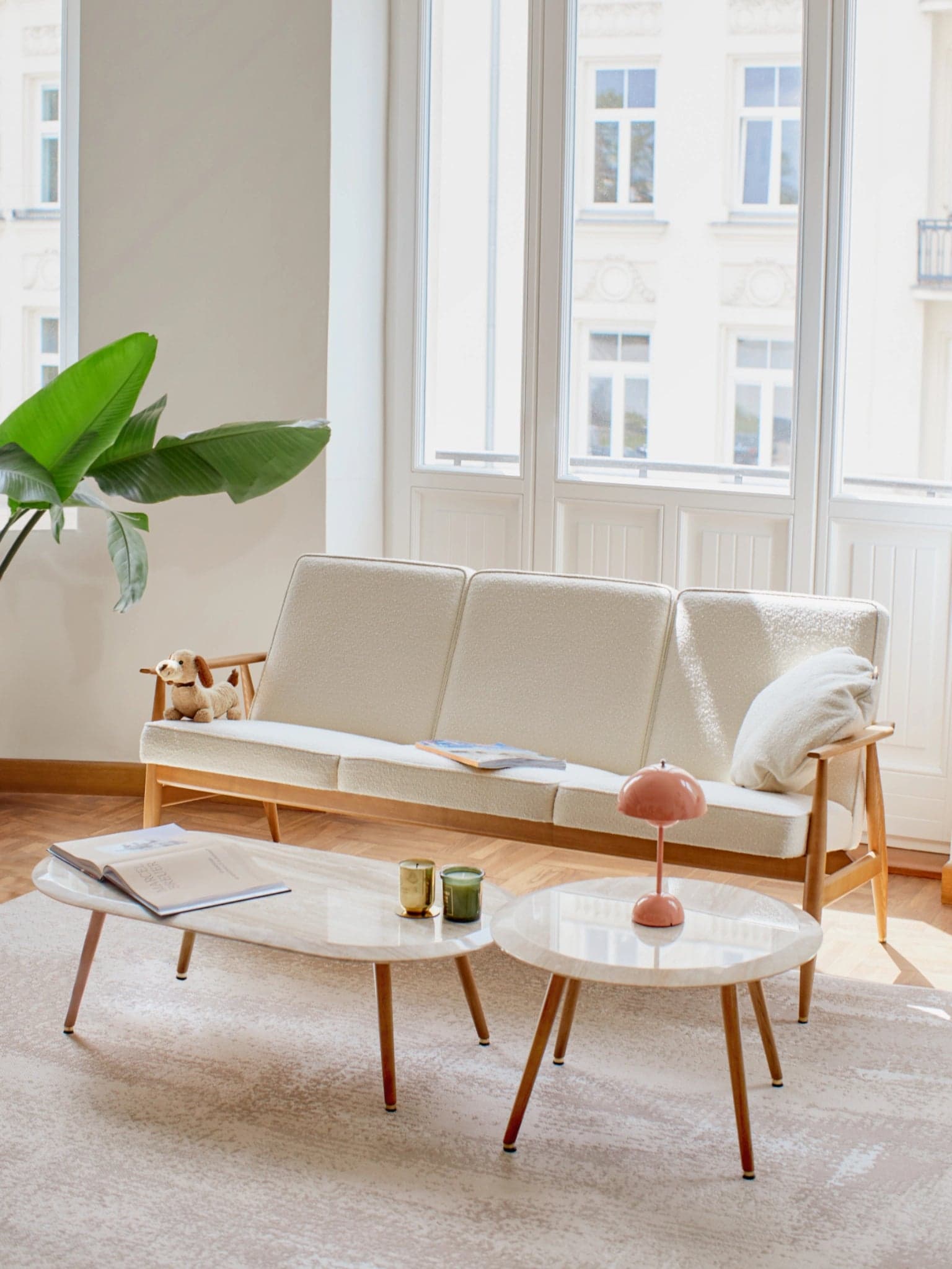 Sofa trzyosobowa Fox, Cord Creme, jesion 03 Dark, 366 Concept - 65194