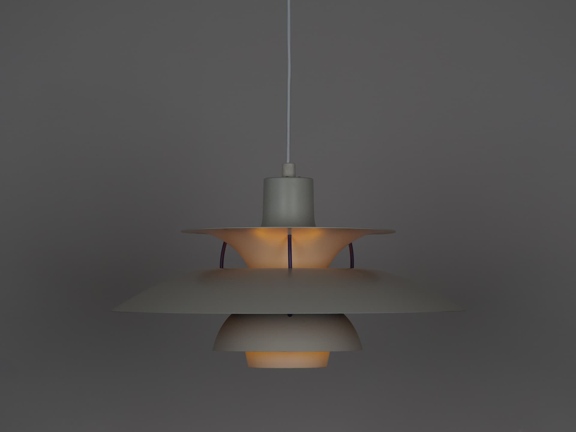 Lampa wisząca PH 5, proj. P. Henningsen, Louis Poulsen, Dania, lata 90. - 65618