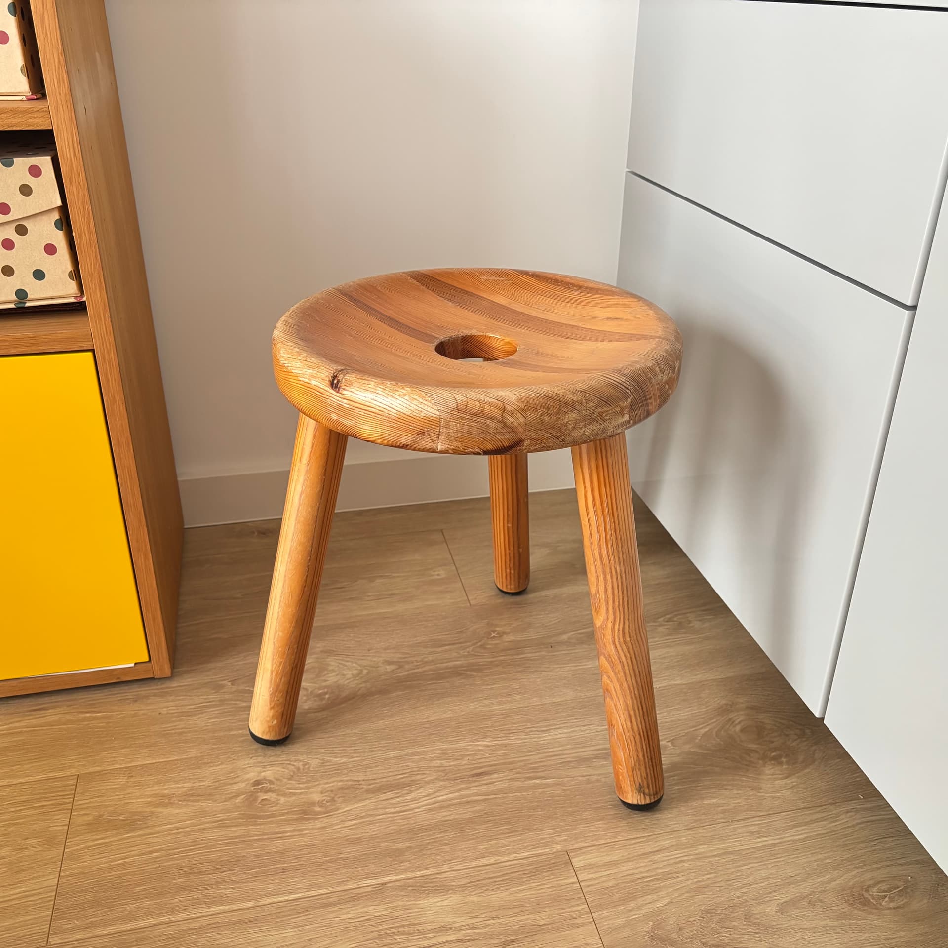 Stołek Sauna G-Palli, sosna jasnobrązowa, proj. B. Gardberg, Finlandia, lata 70. - 66906