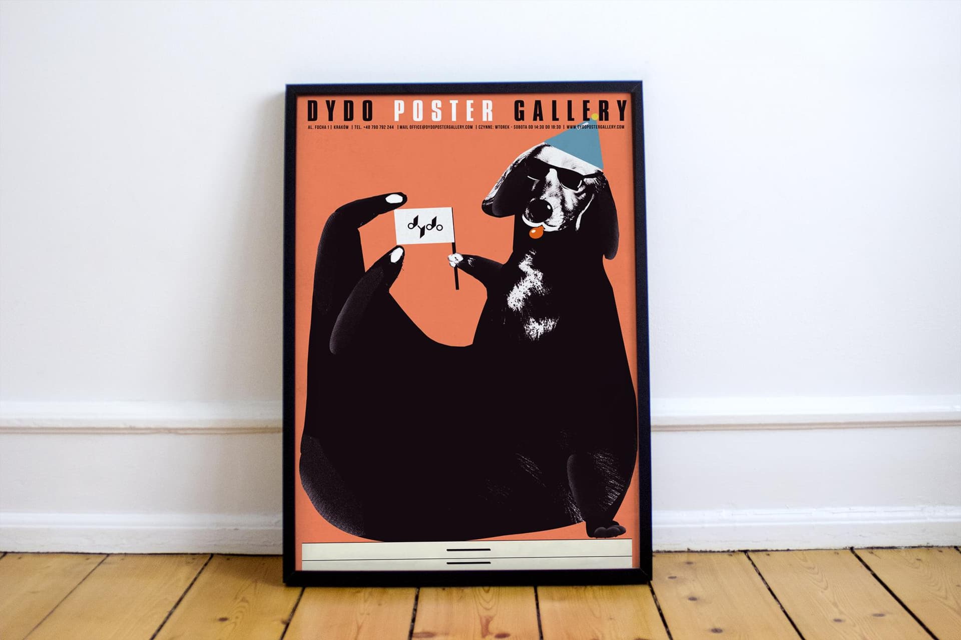 Poster Dydo Poster Gallery, dachshund on the wardrobe, 48x68 cm, by J. Zasada, Jakub Zasada - 67884