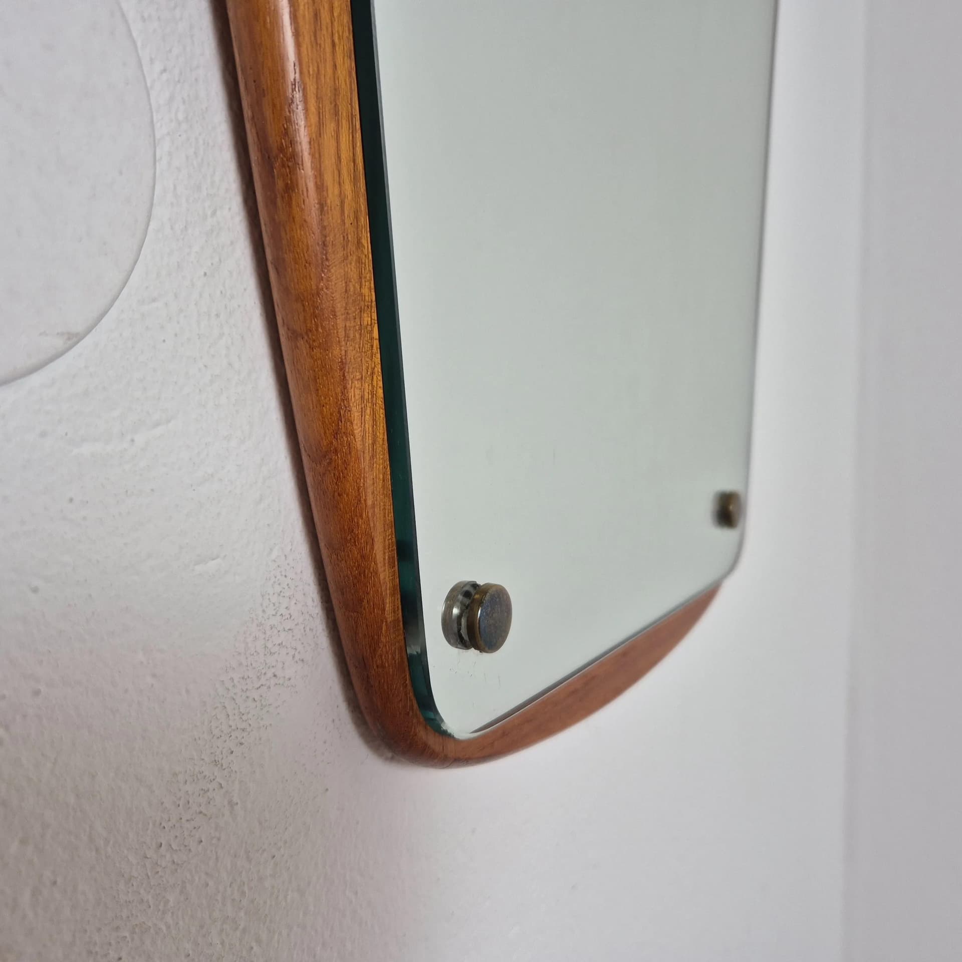 Lustro ścienne asymetryczne, drewno tekowe brązowe, Norwegia, lata 60. - 68542