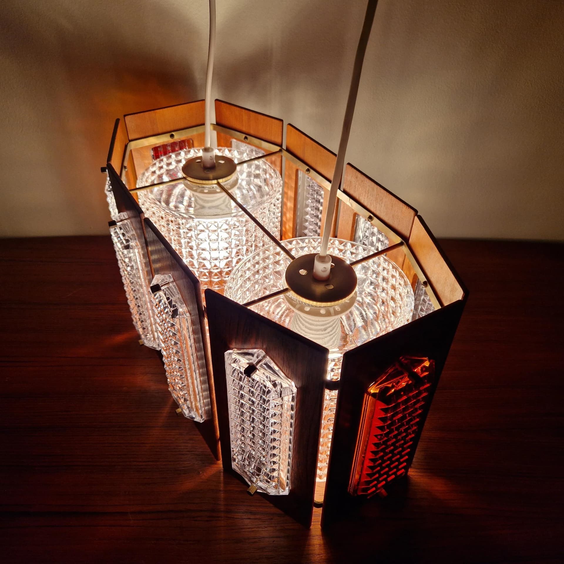 Żyrandol, teak brązowy, szkło transparentne, proj. W. Berndt, Flygsfors, Szwecja, lata 60. - 68712