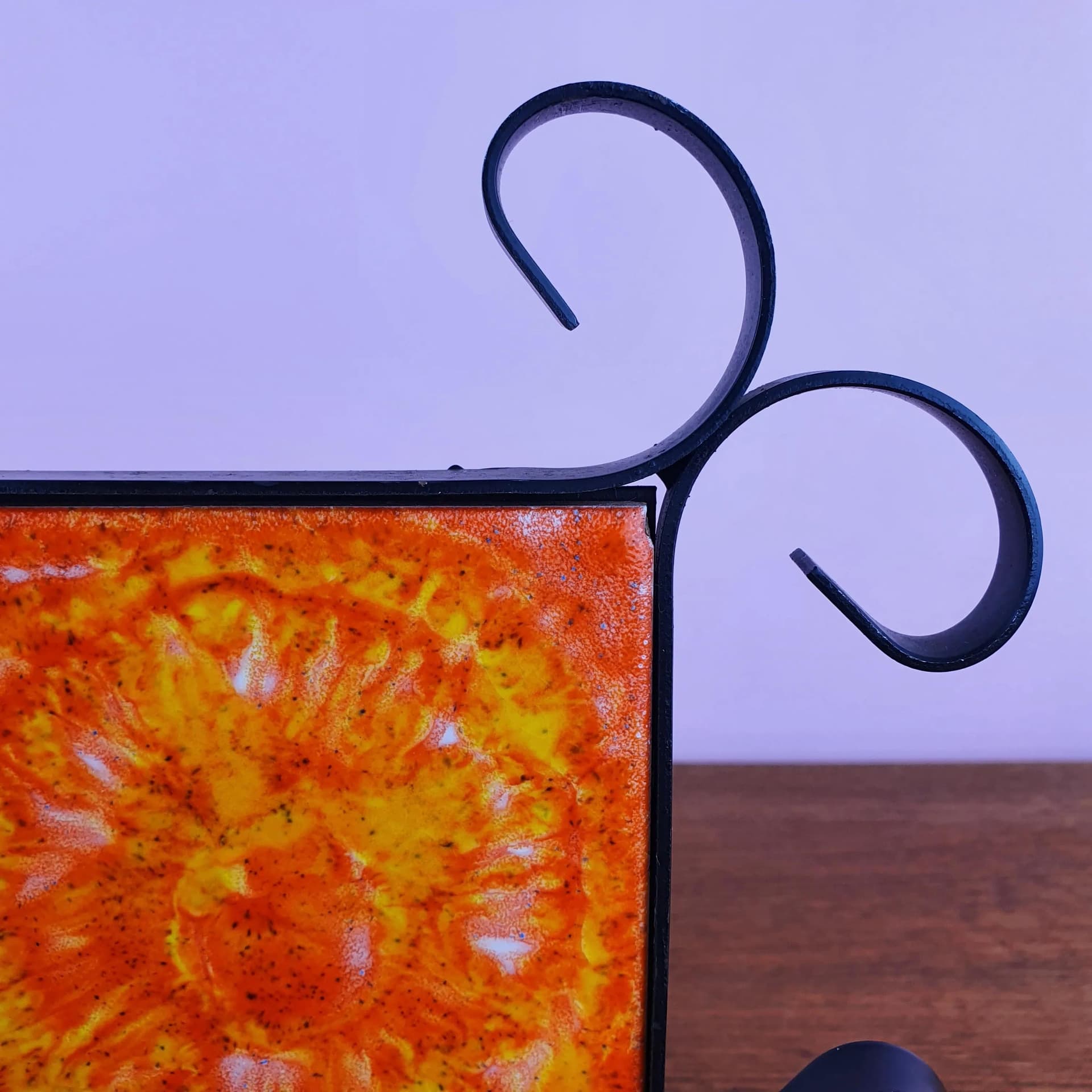 Para świeczników ściennych, ceramika pomarańczowa, metal czarny, Dania, lata 60. - 68673