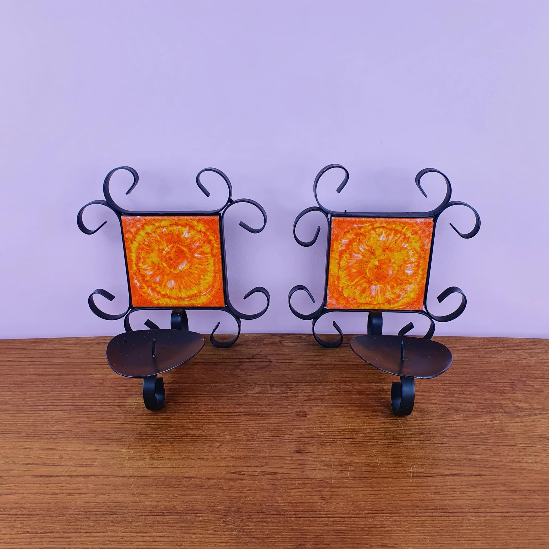 Para świeczników ściennych, ceramika pomarańczowa, metal czarny, Dania, lata 60. - 68674