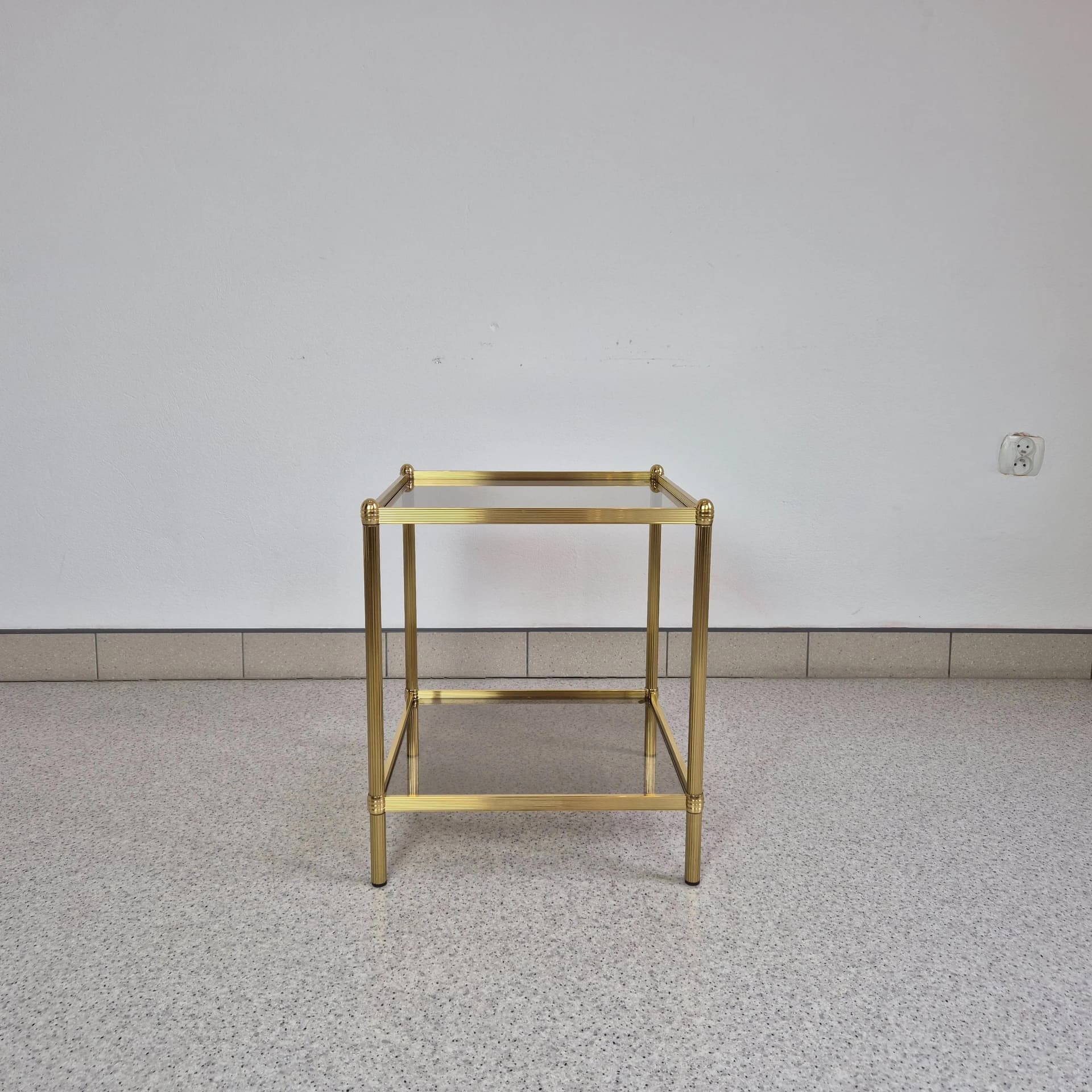 Stolik Hollywood Regency, szkło transparentne, metal złoty, lata 70. - 68776