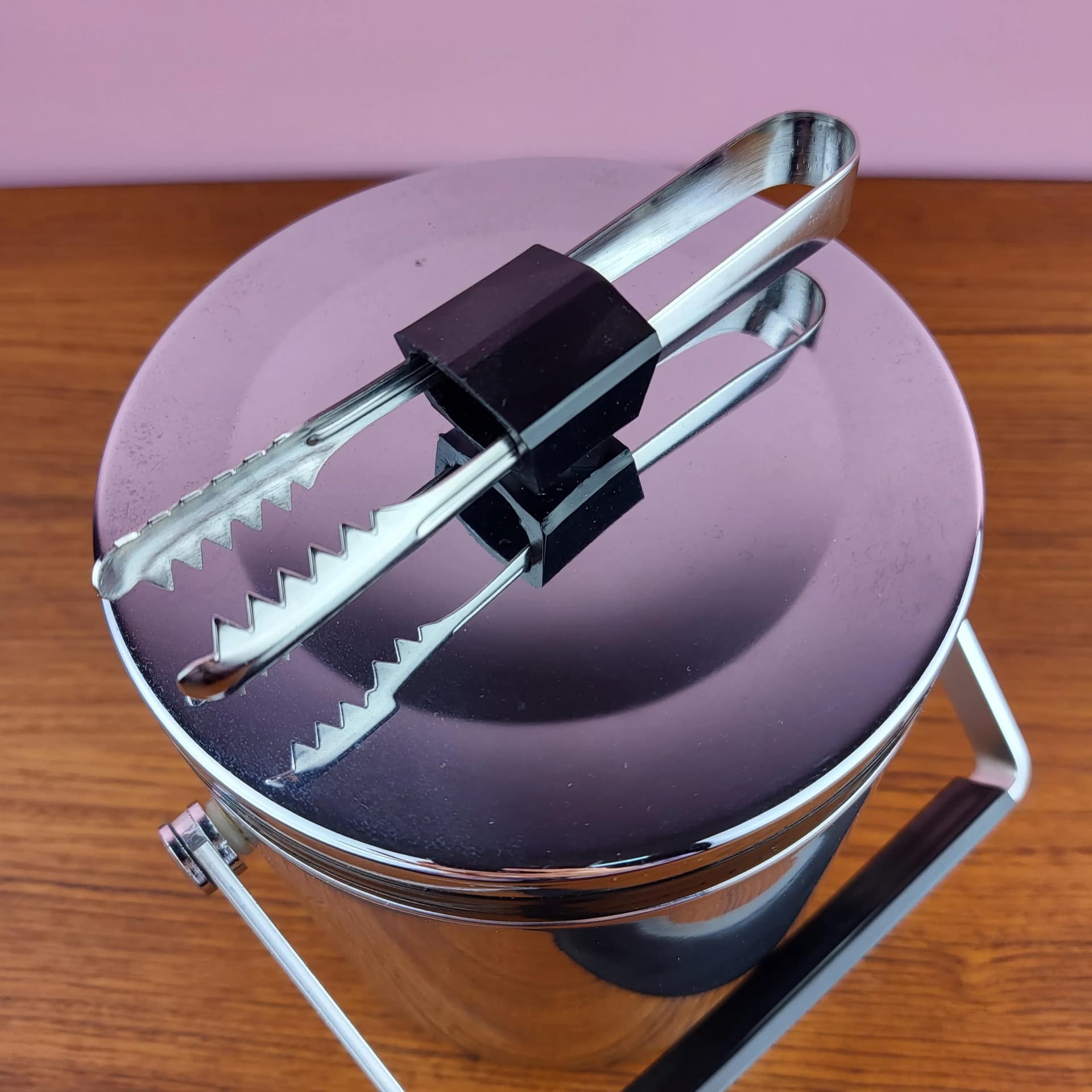 Pojemnik na lód ze szczypcami, chrom srebrny, Freezinhot, Niemcy, lata 70. - 69462