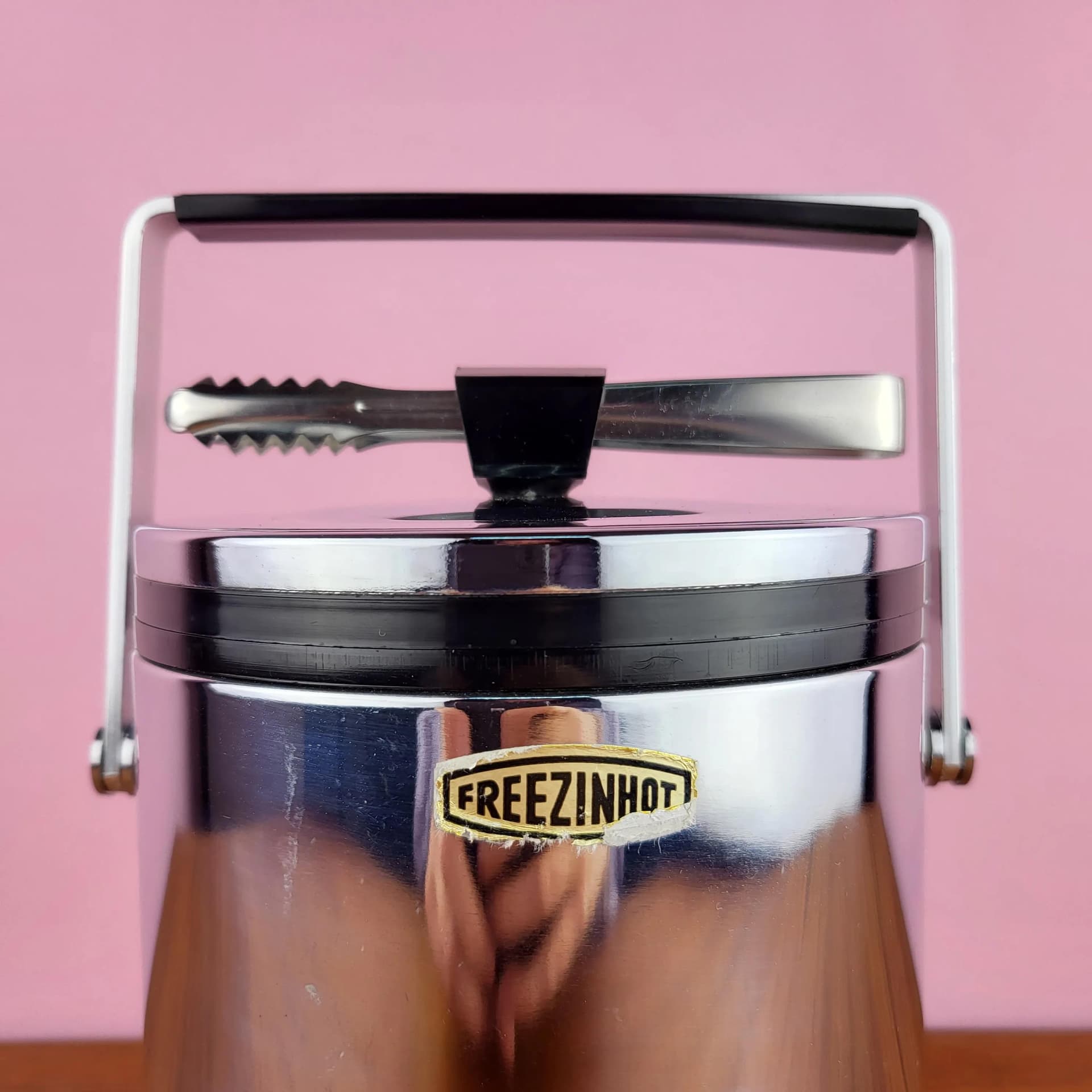 Pojemnik na lód ze szczypcami, chrom srebrny, Freezinhot, Niemcy, lata 70. - 69459