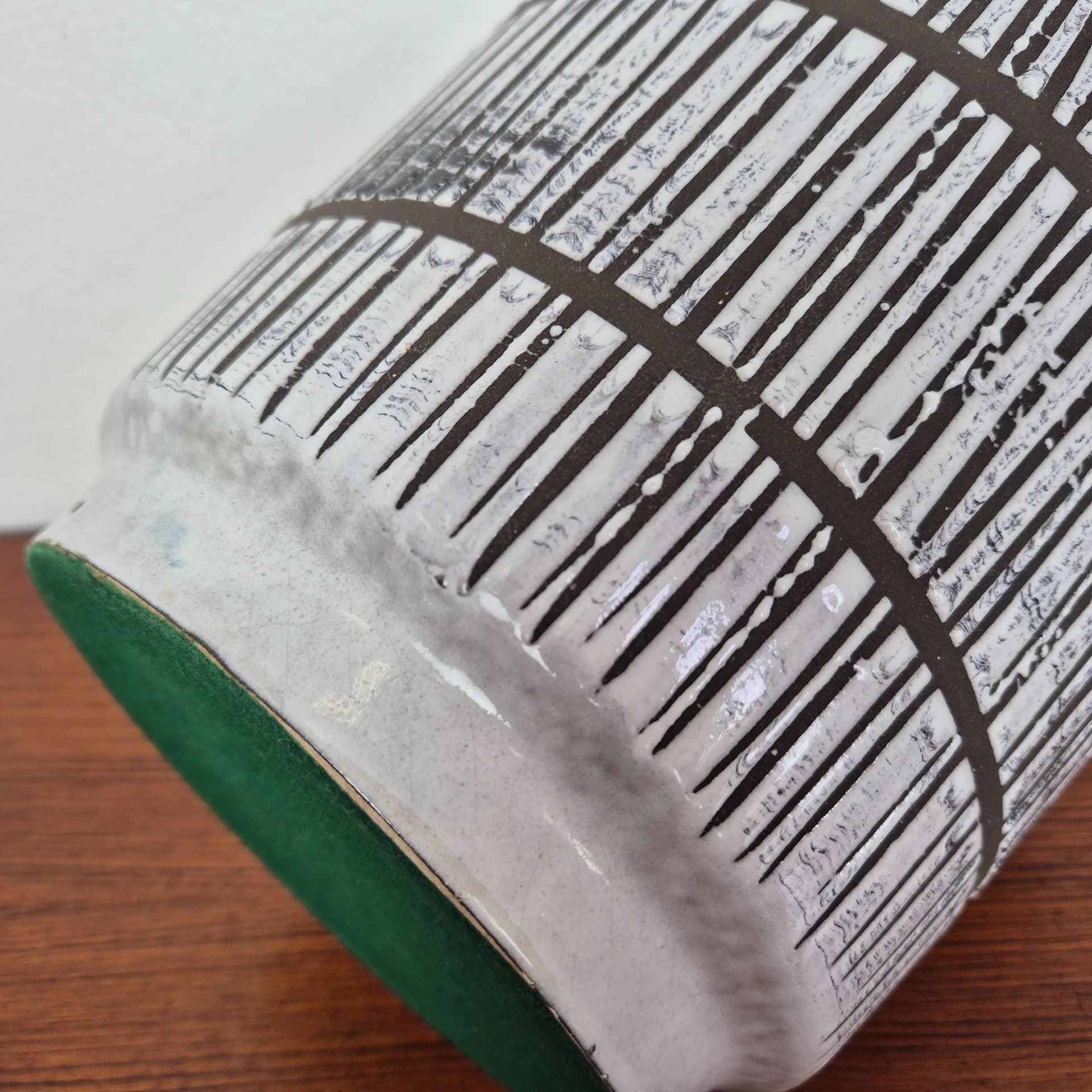 Osłonka, czarno-biała ceramika, Scheurich, Niemcy, lata 60. - 69403