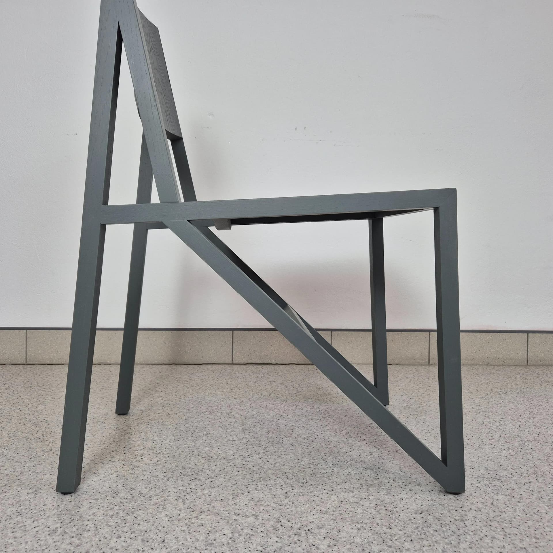 Para krzeseł Frame, drewno buk szary, proj. W. Scheublin, Wielka Brytania - 69345