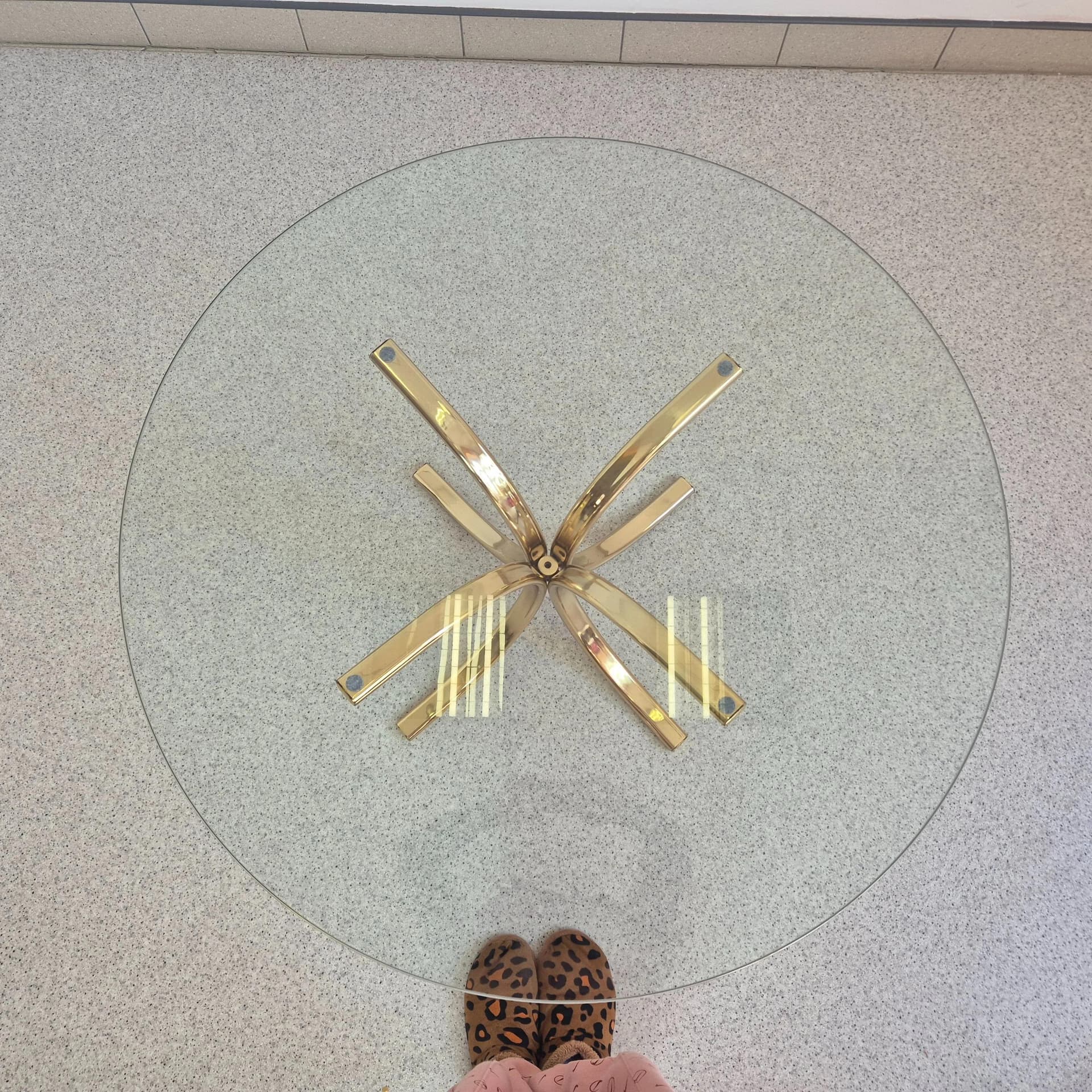 Stolik kawowy Hollywood Regency, szkło przezroczyste, mosiądz złoty, Niemcy, lata 80. - 69335