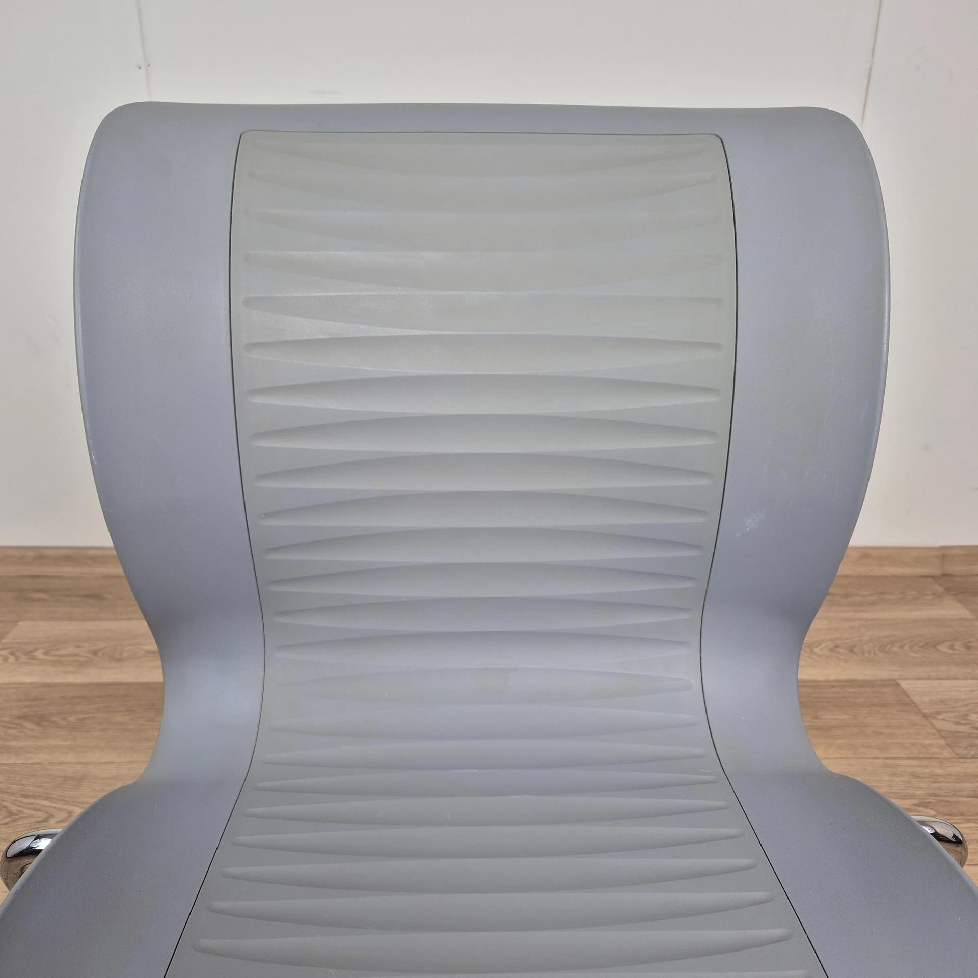 Chair Ensemble, grey plastic, chrome, by A. Homann, Fritz Hansen, Denmark, 1990s. - 69150