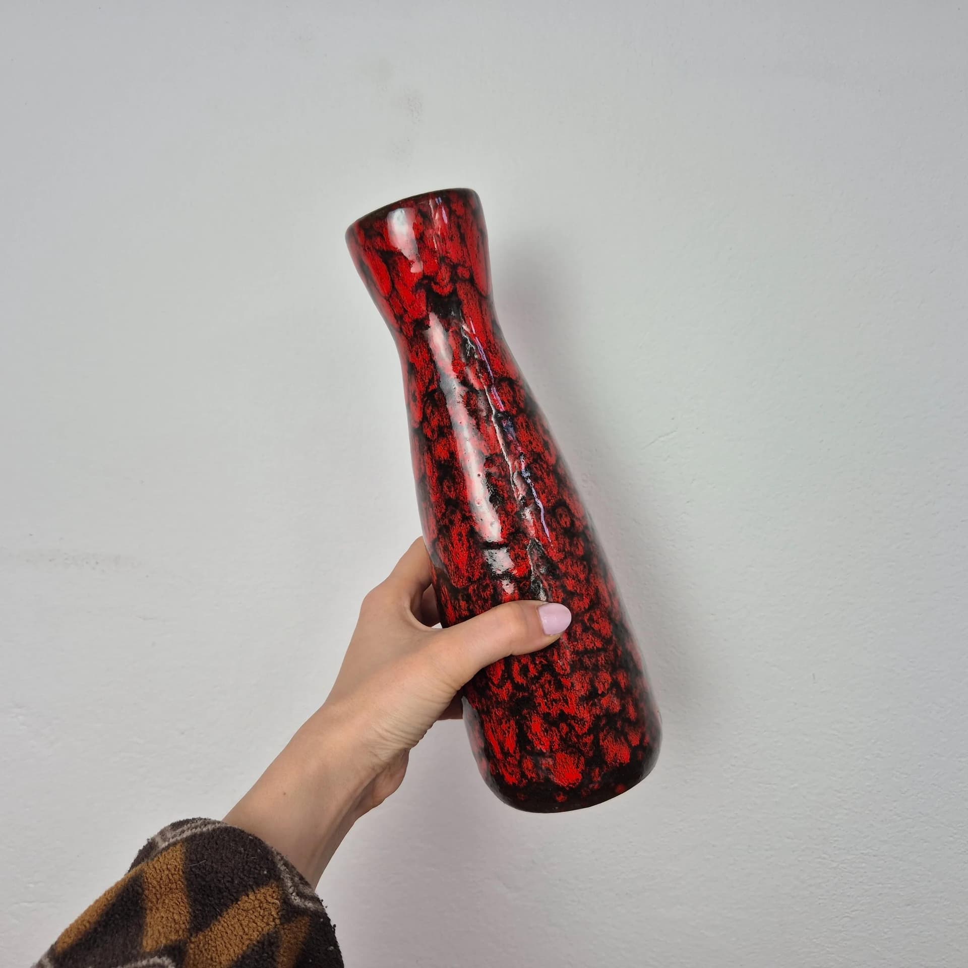 Wazon fat lava, ceramika czerwona czarna, Scheurich, Niemcy, lata 60. - 69030