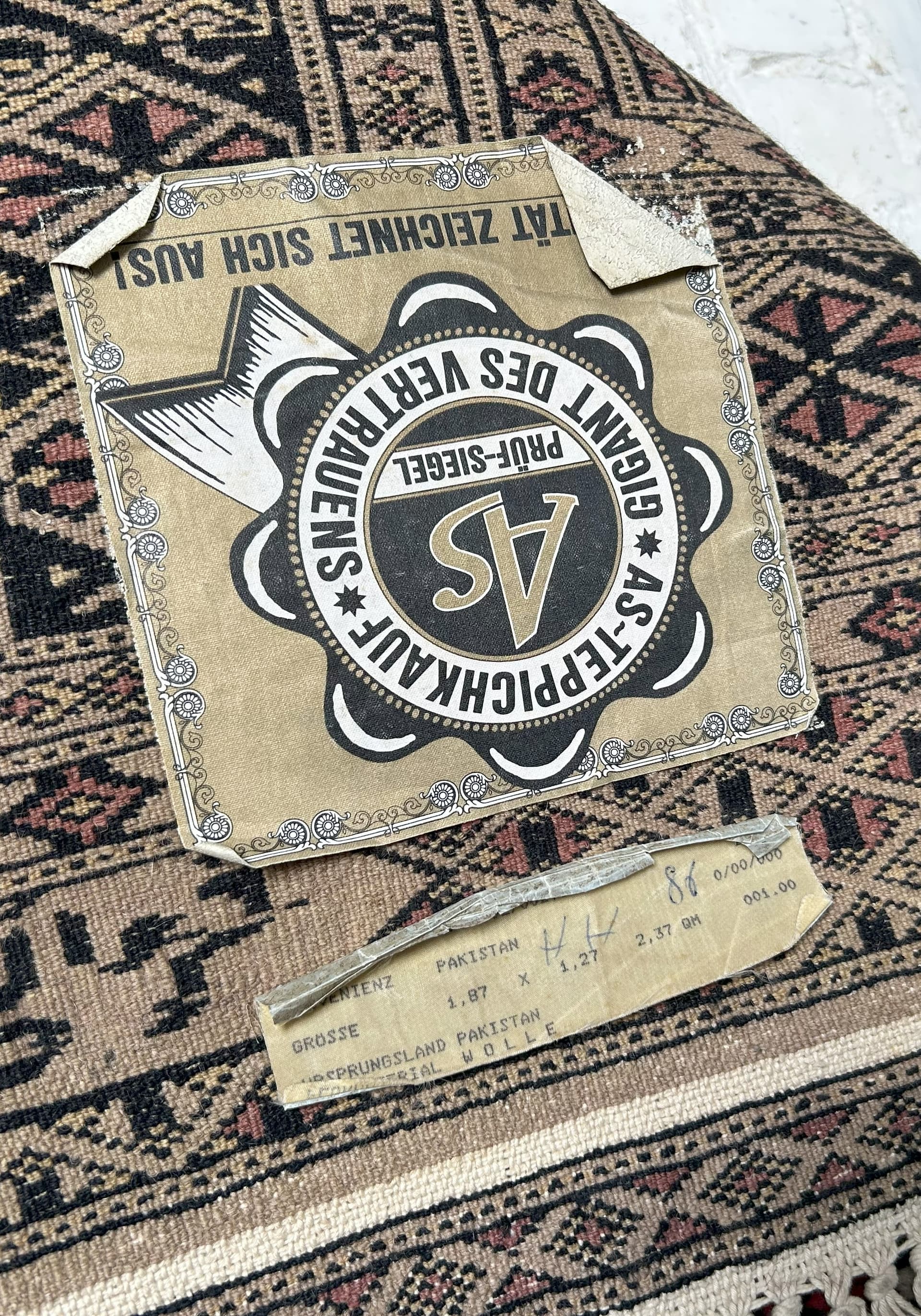 Dywan kaszmirowy, 127x187 cm, czerwony, wełna, Pakistan, lata 70. - 69574