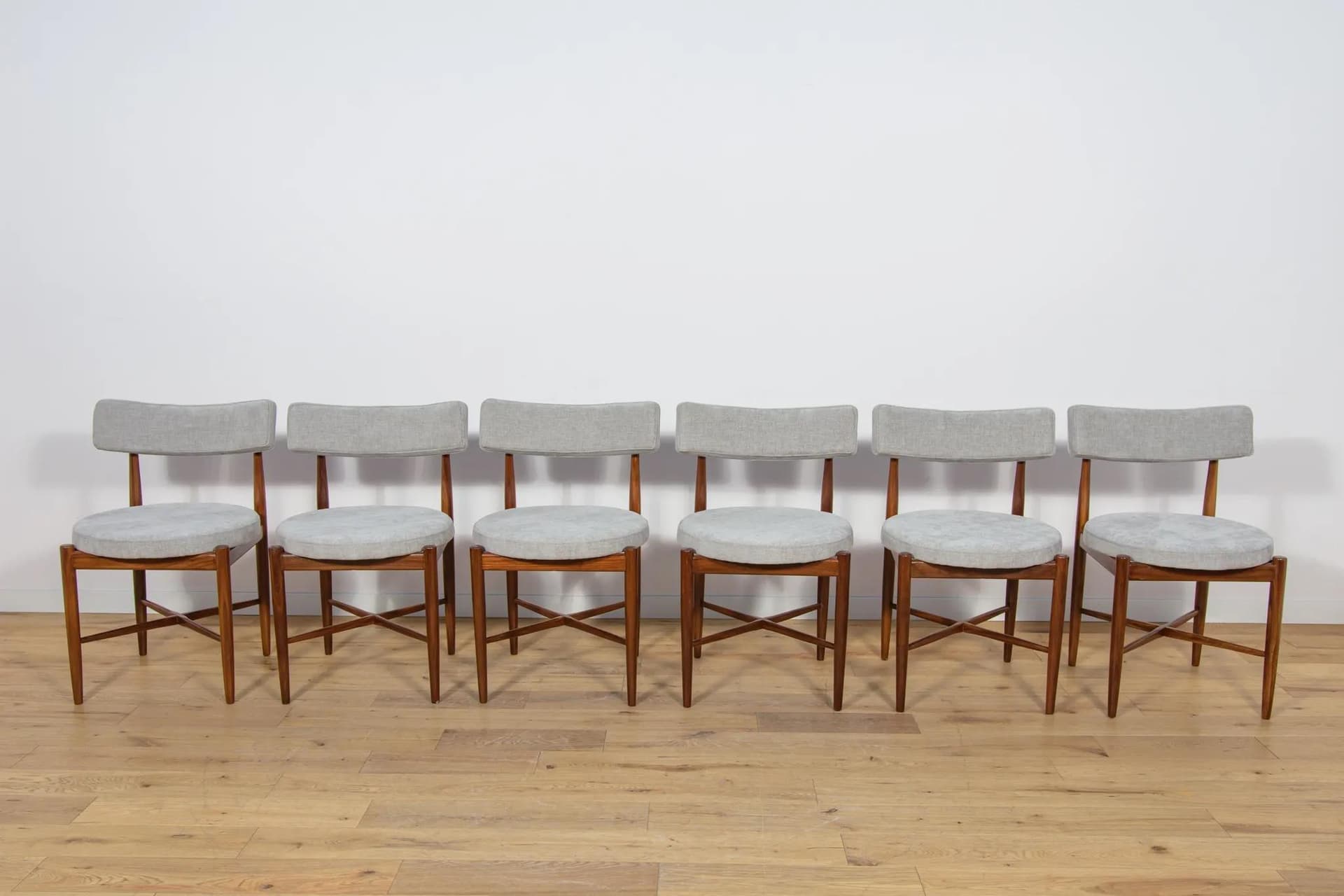 Teak Set of Six Chairs, by I. Kofod-Larsen for G-Plan, United Kingdom, 1960s - 72200