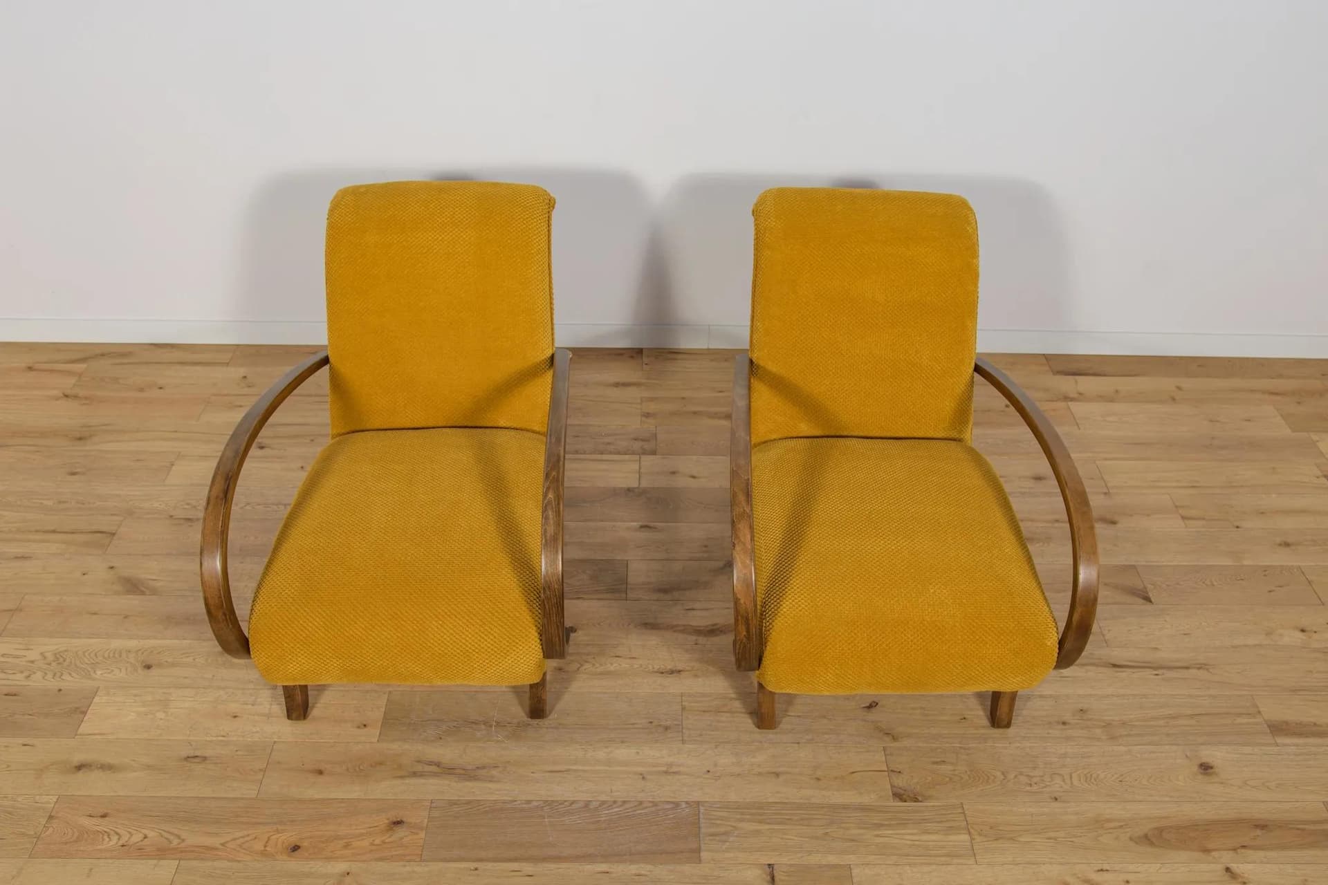 Pair of armchairs Art Deco, yellow, beech, Poland, 1930s. - 71915