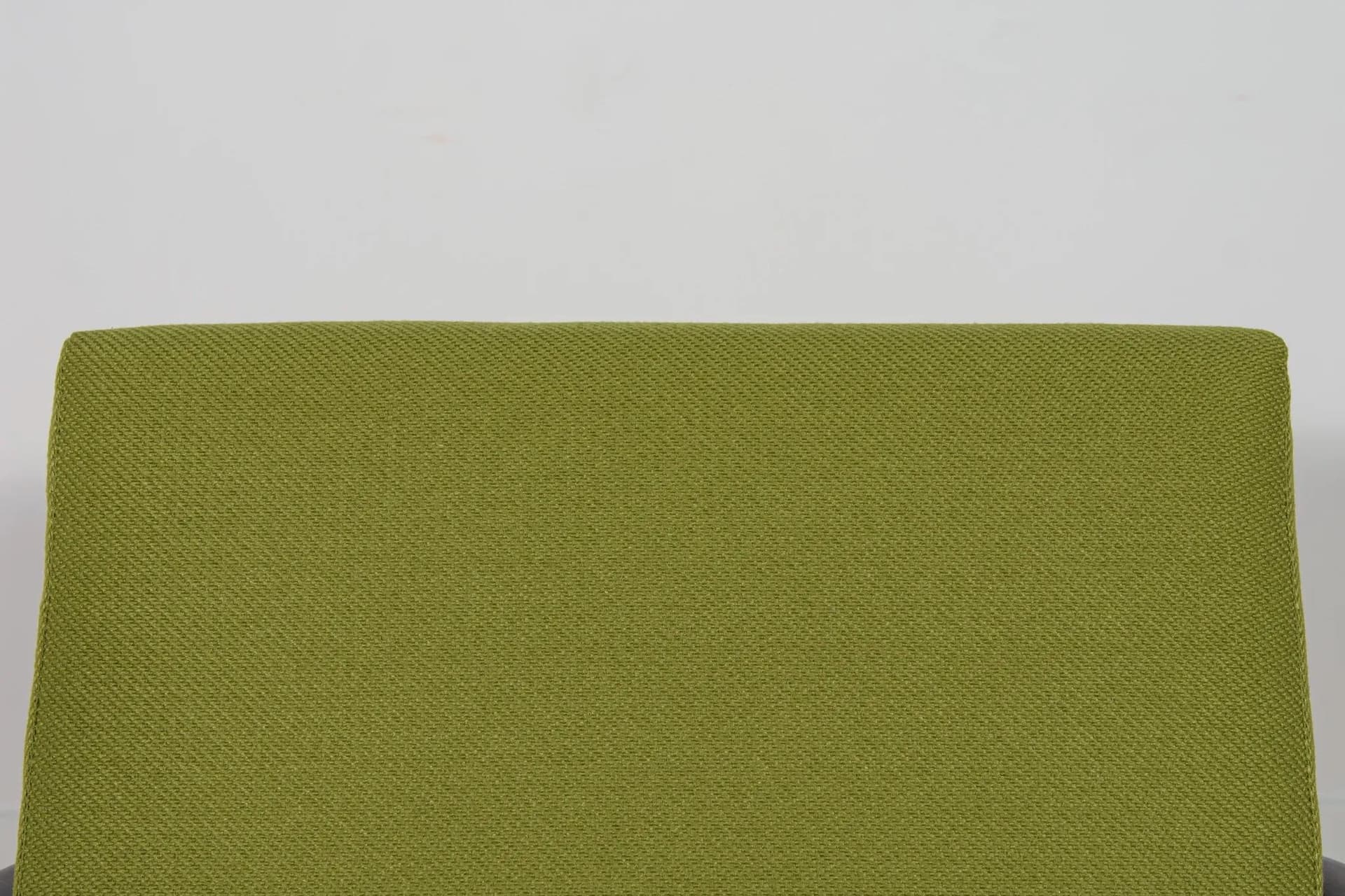 Fotel 300-139, beech brązowy, tkanina zielona, Swarzędzka Fabryka Mebli, Polska, lata 60. - 71667