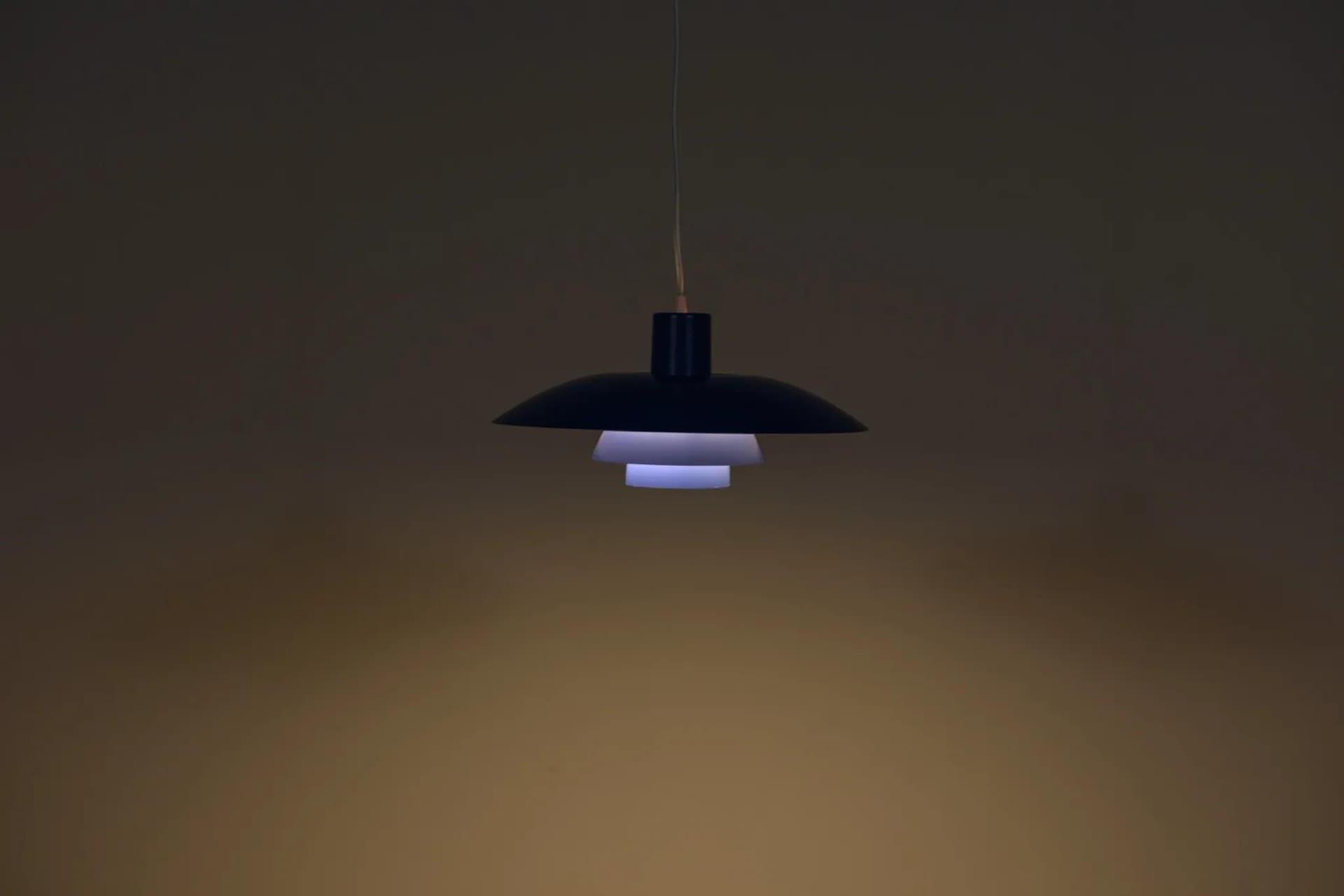 Lampa wisząca PH 4/3, niebieski, metal, proj. P. Henningsen, Louis Poulsen, Dania, lata 60. - 71629