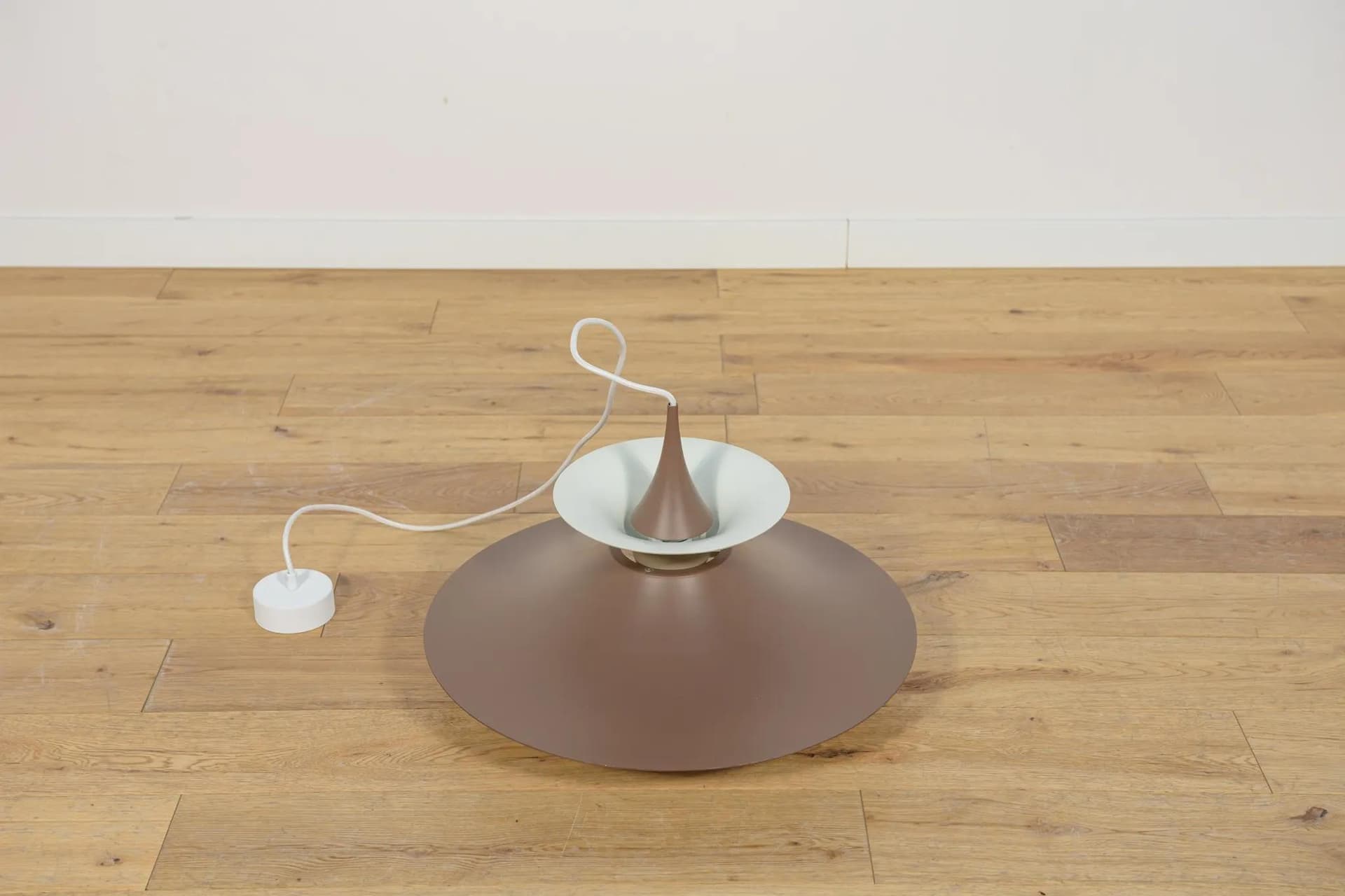 Lampa wisząca Radius I, aluminium jasno brązowy, proj. E. Balslev, Fog & Mørup, Dania, lata 70. - 71607