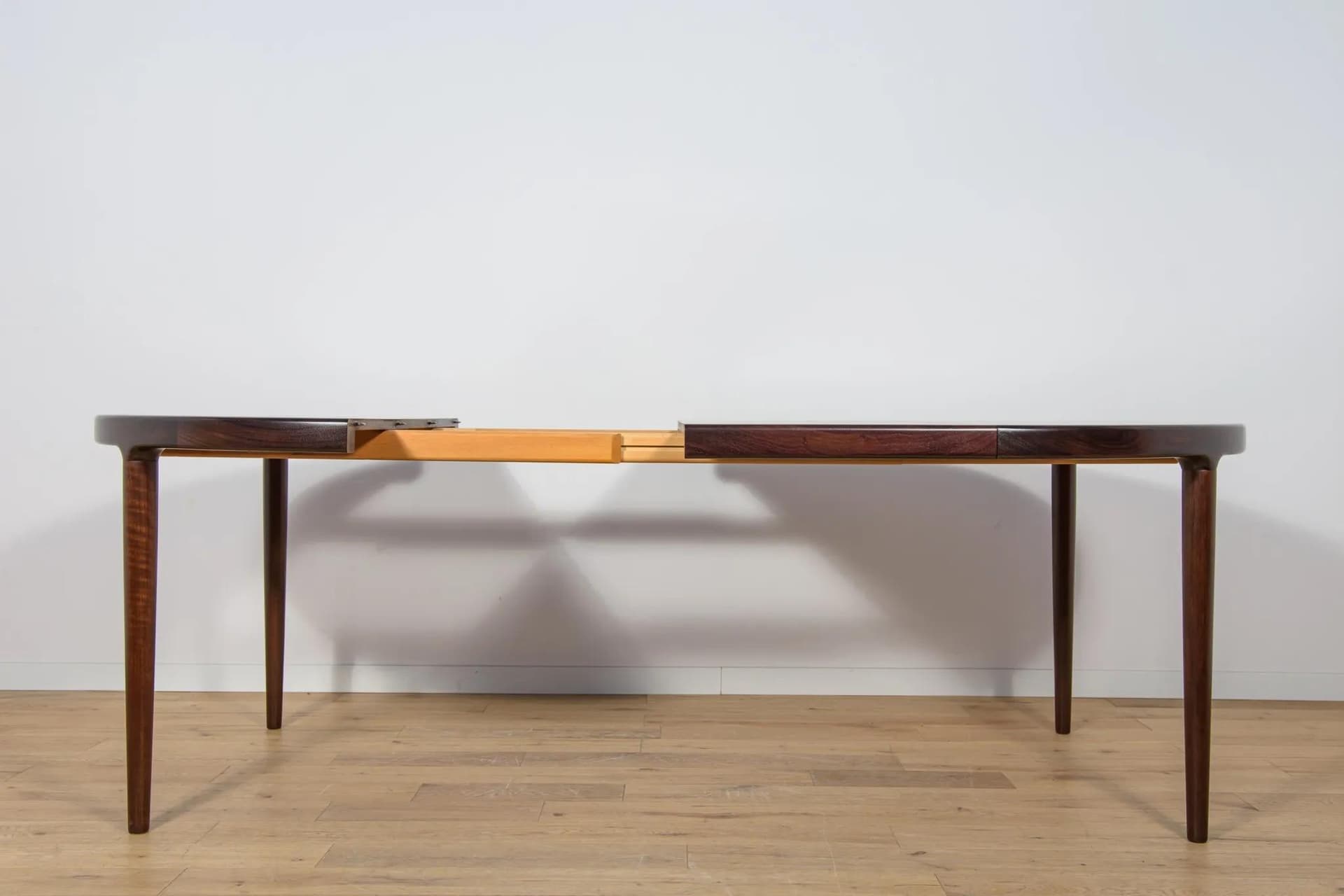 Stół okrągły, palisander, Dania, lata 60. - 71543