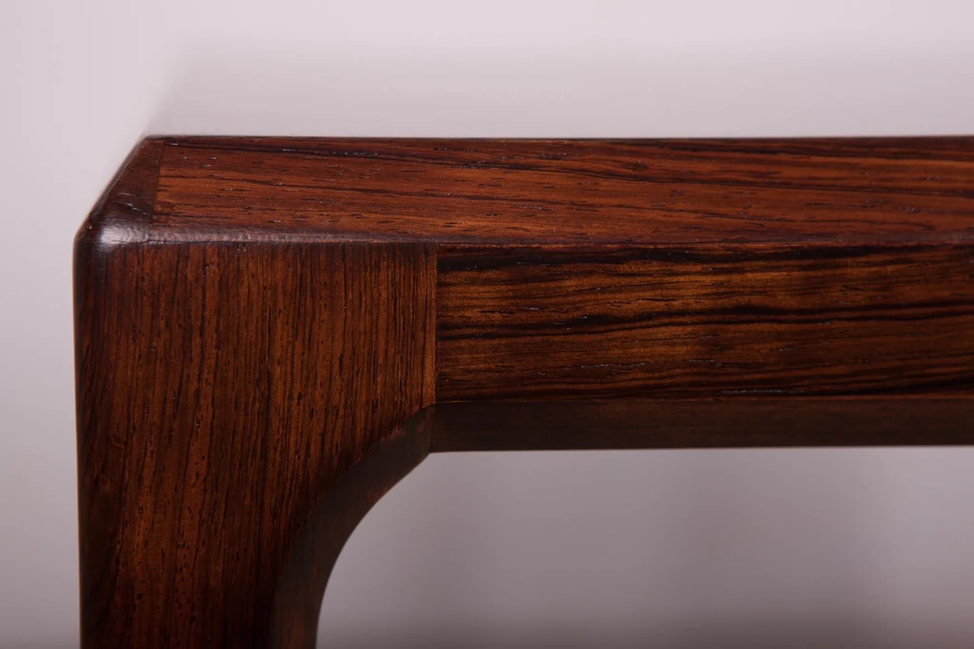 Coffee table, brown rosewood, by J. Andersen, CFC Silkeborg, Denmark, 1960s. - 71419