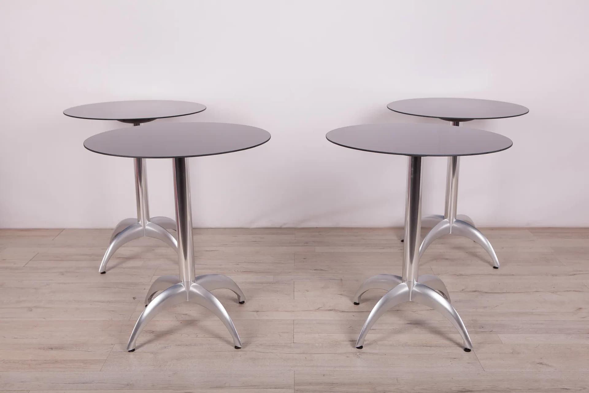 Side table, black glass, aluminium, Denmark, 21st c. - 71315